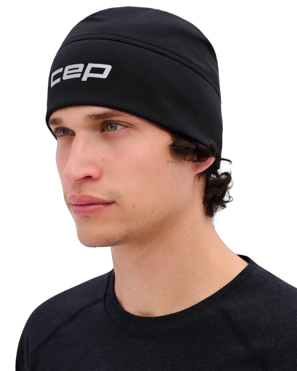 5. Căciulă alergare termală CEP Core Run Thermal Beanie | protecție vânt - black