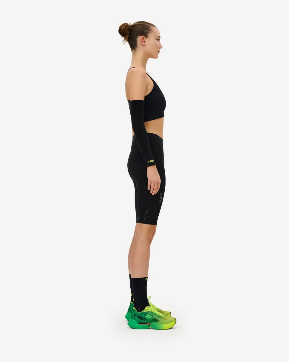 4. Bustieră alergare CEP Core Run Light Support Bra | susținere ușoară - black