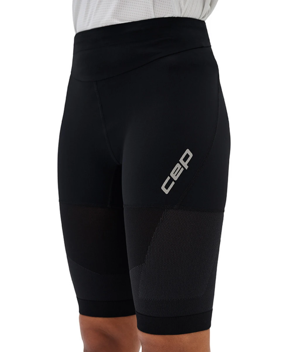 8. Pantaloni scurți alergare CEP Pro Run 3D Compression - compresie performanță - black