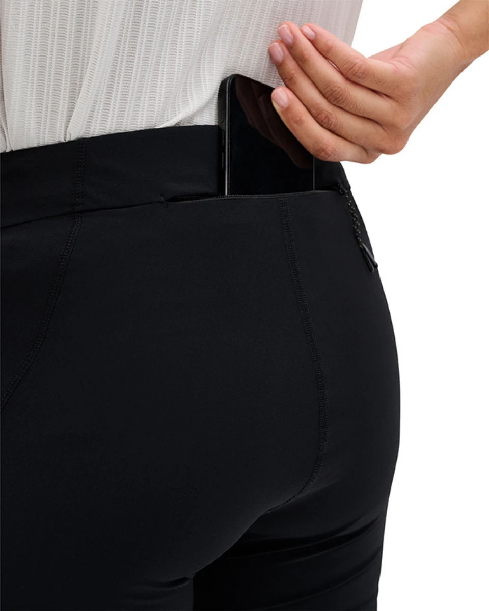 9. Pantaloni scurți alergare CEP Pro Run 3D Compression - compresie performanță - black