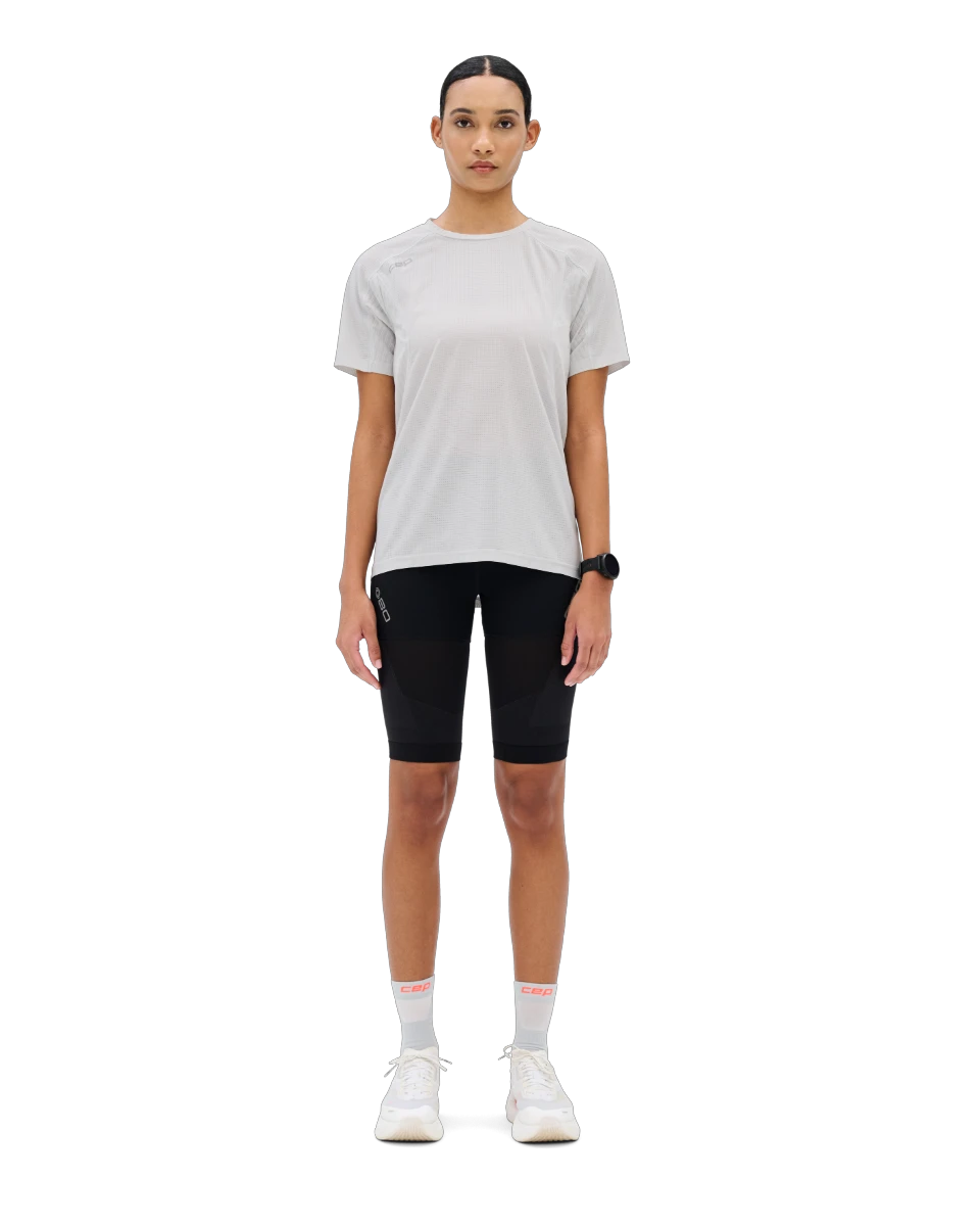 4. Pantaloni scurți alergare CEP Pro Run 3D Compression - compresie performanță - black