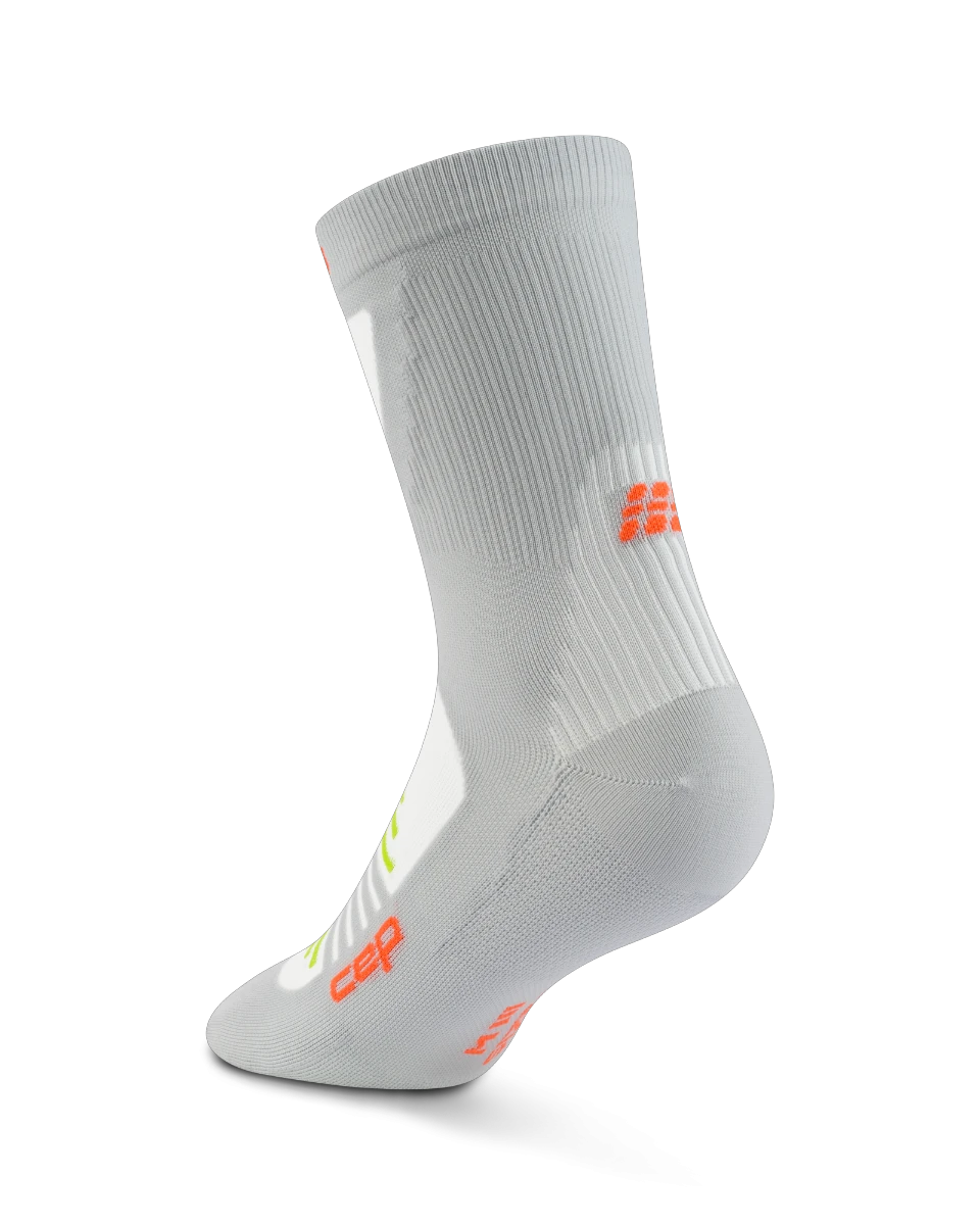 3. Șosete compresie CEP Pro Run Ultralight Mid Cut - gri | alergare performanță