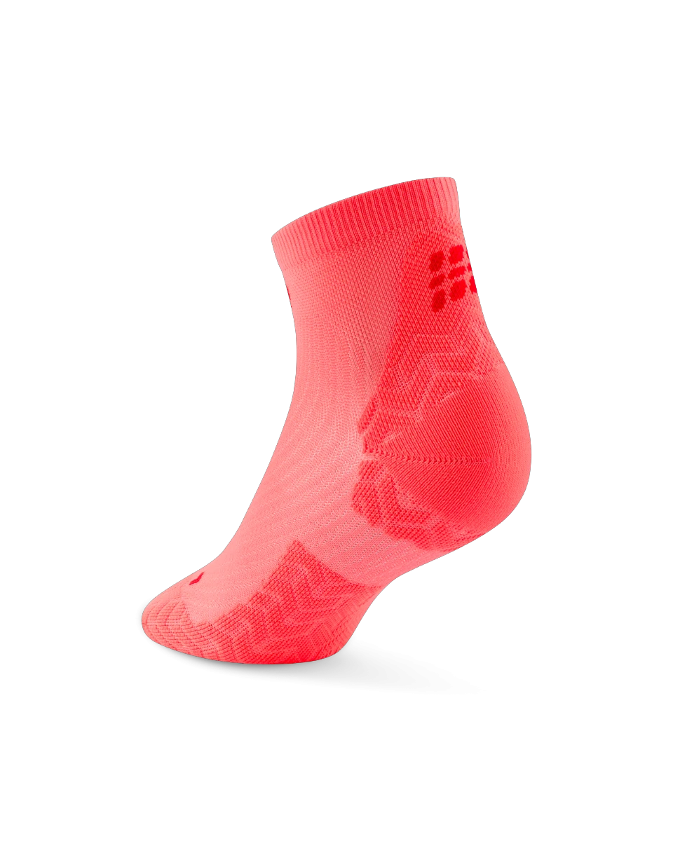 2. Șosete compresie CEP Run Ultralight 4.0 Low Cut - coral neon/roșu - femei