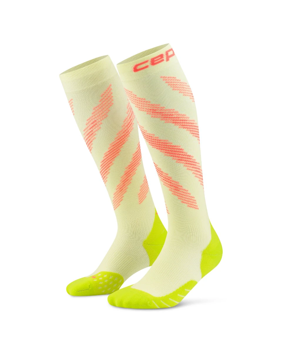 3. Șosete compresie CEP Core Run Edt. Elliptic - lime/neon coral | suport la alergare