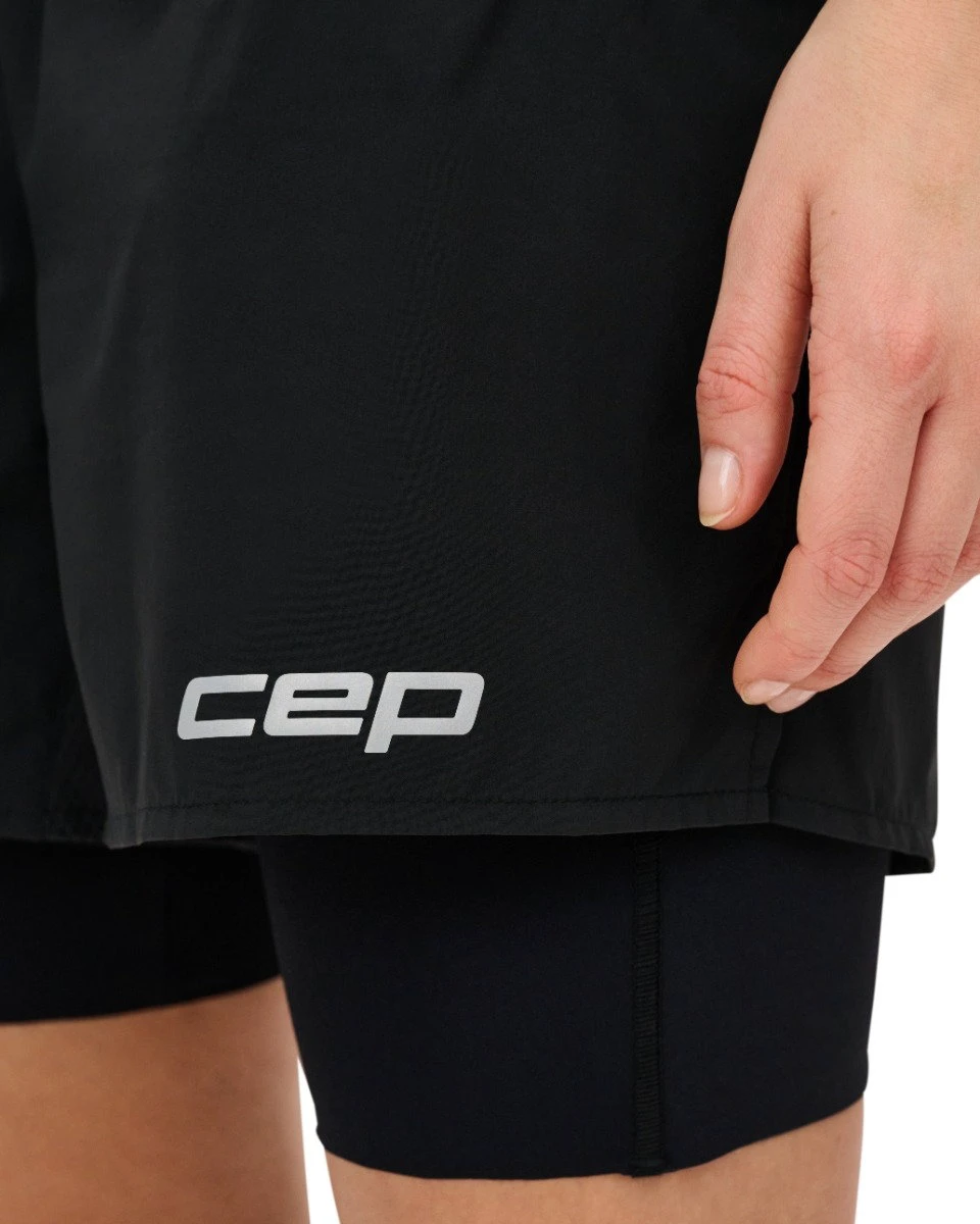 8. Pantaloni scurți alergare CEP Core Run 2in1 femei - negru | compresie + libertate mișcare