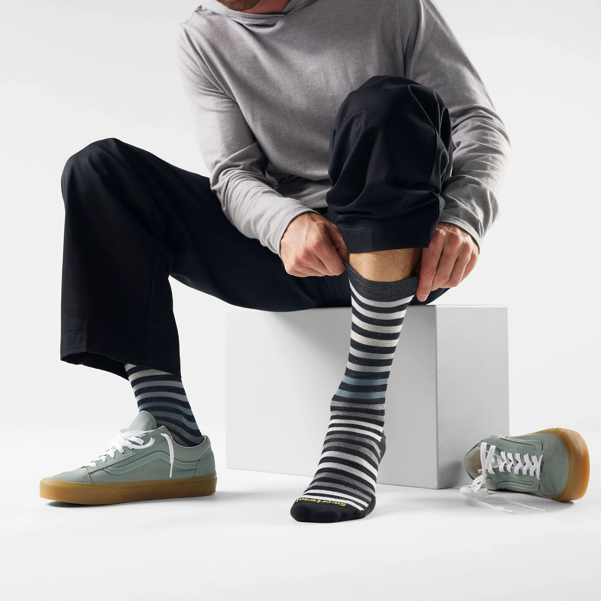 2. Șosete Merino Smartwool Everyday Spruce Street - negru/alb | Crew | Relaxed Fit