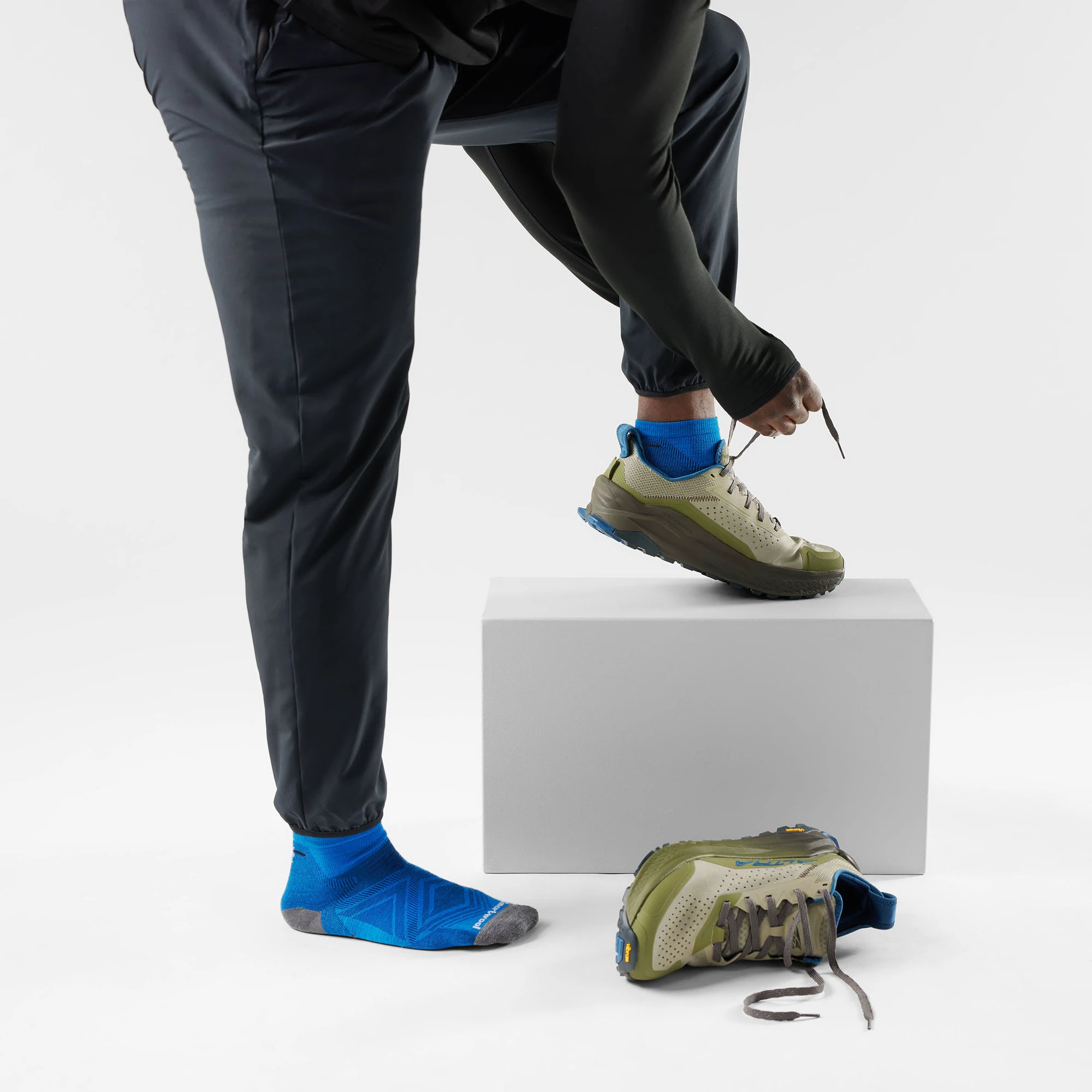 2. Șosete Merino alergare Smartwool Run - albastru Laguna/bleumarin Deep Navy | Ankle | Zero Cushion