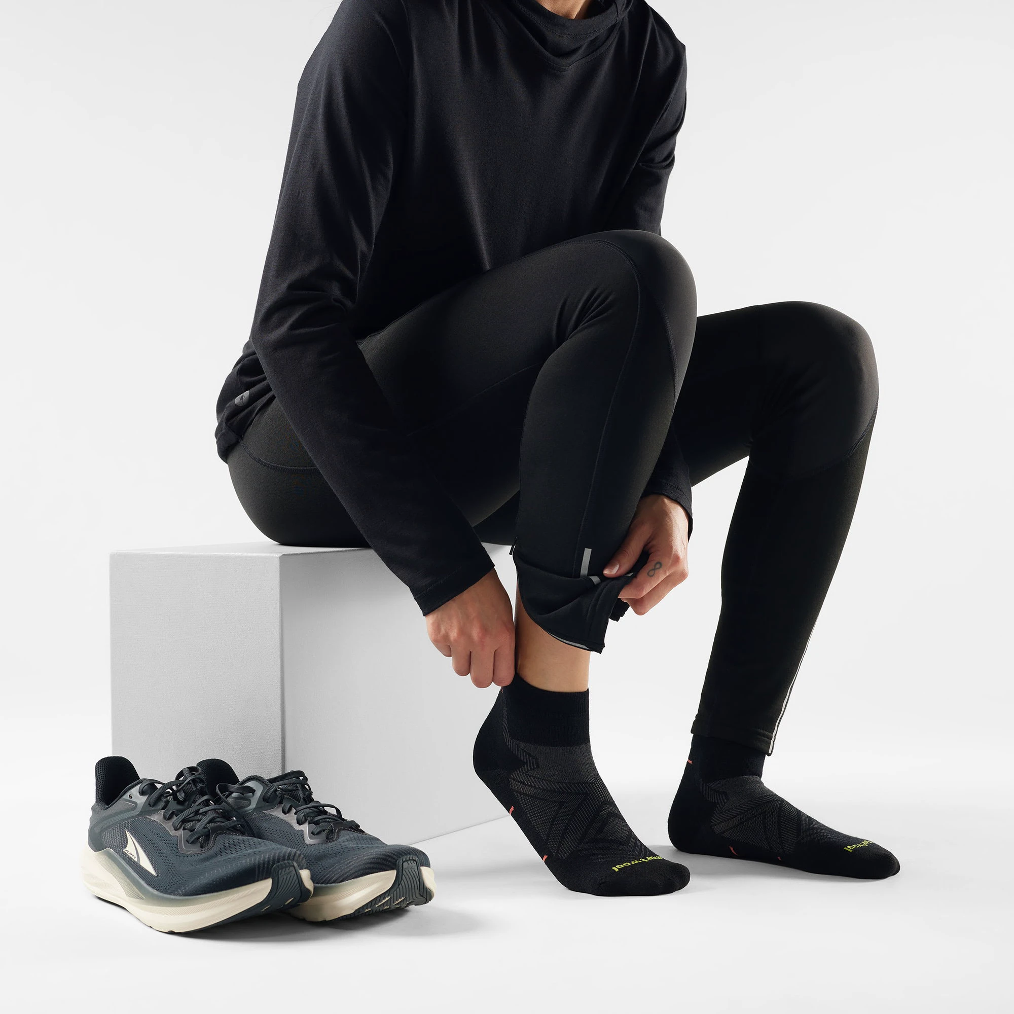 2. Șosete Merino alergare Smartwool Run - negru | Ankle | Zero Cushion