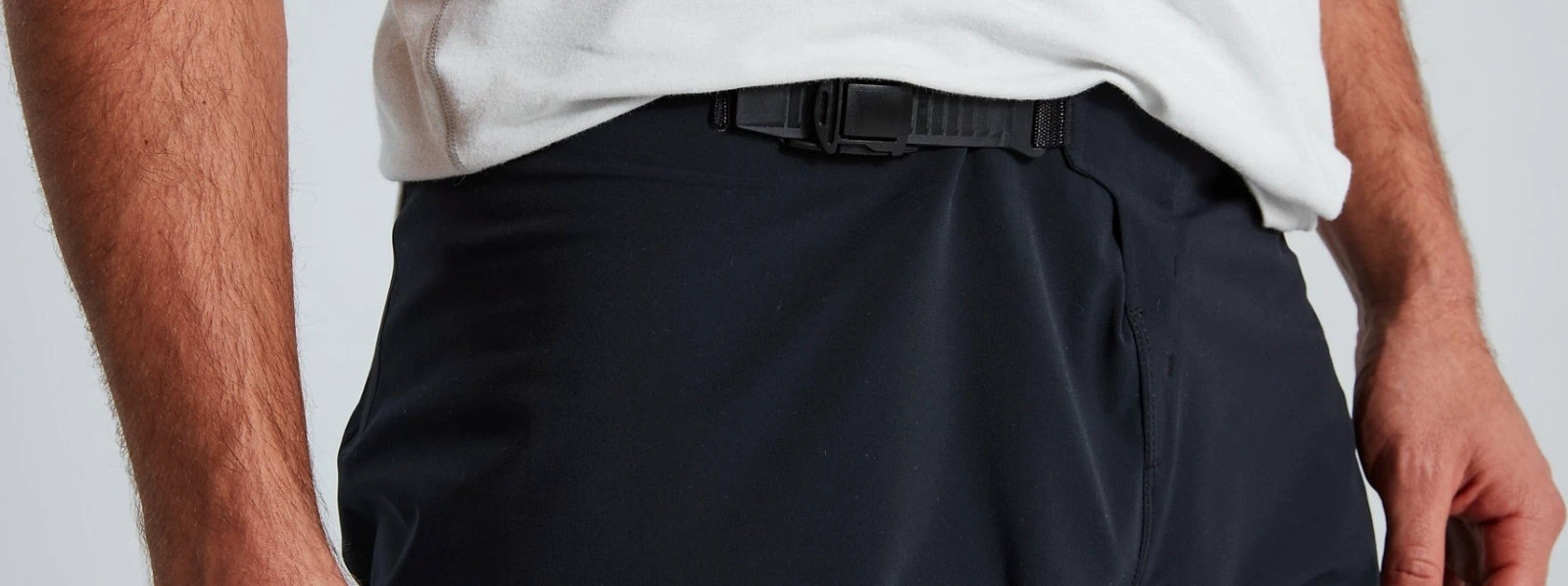 2. Pantaloni scurti SPECIALIZED Men's Trail Air - Black