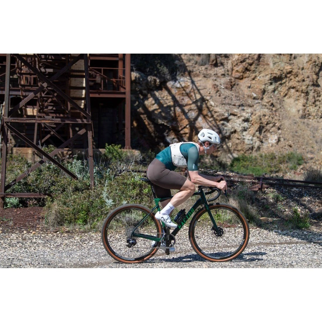 15. Pantofi ciclism MTB XC Northwave Extreme X - alb | talpă carbon