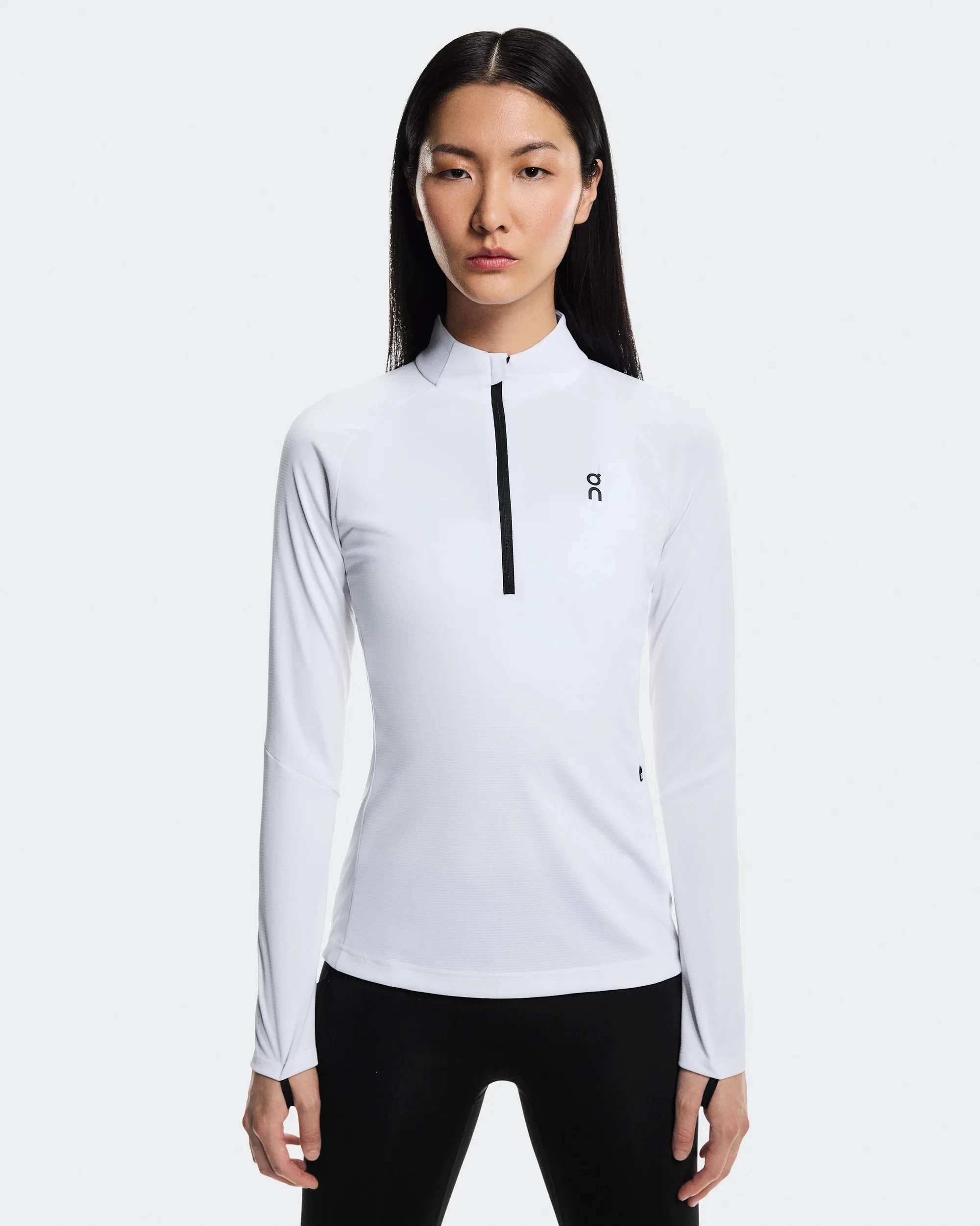 3. Bluză tehnică On Climate Shirt W - albă | alergare și hiking
