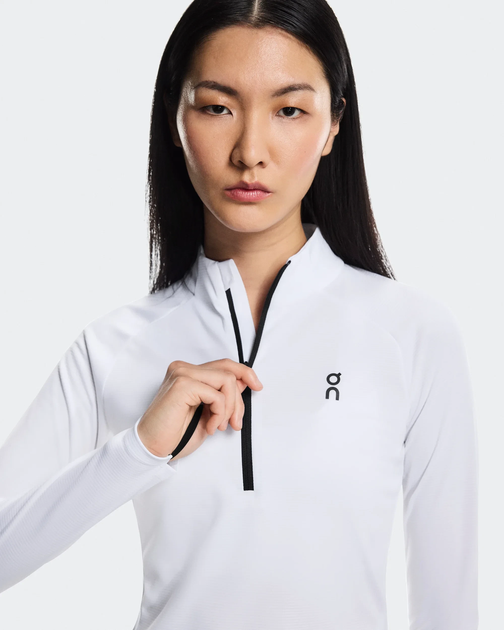 4. Bluză tehnică On Climate Shirt W - albă | alergare și hiking