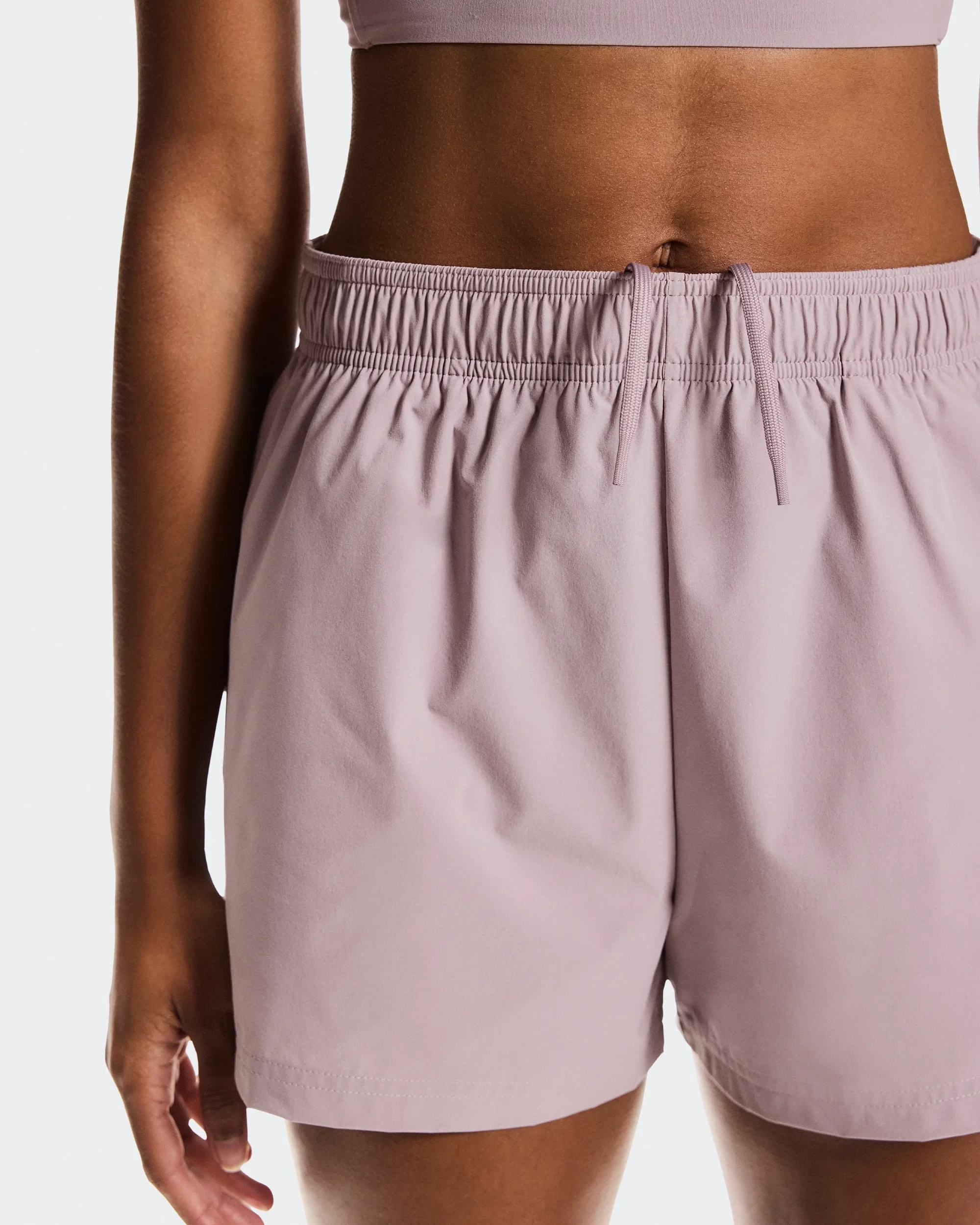 5. Pantaloni scurți alergare On 3" Core Shorts W - albastru Heron | ușori