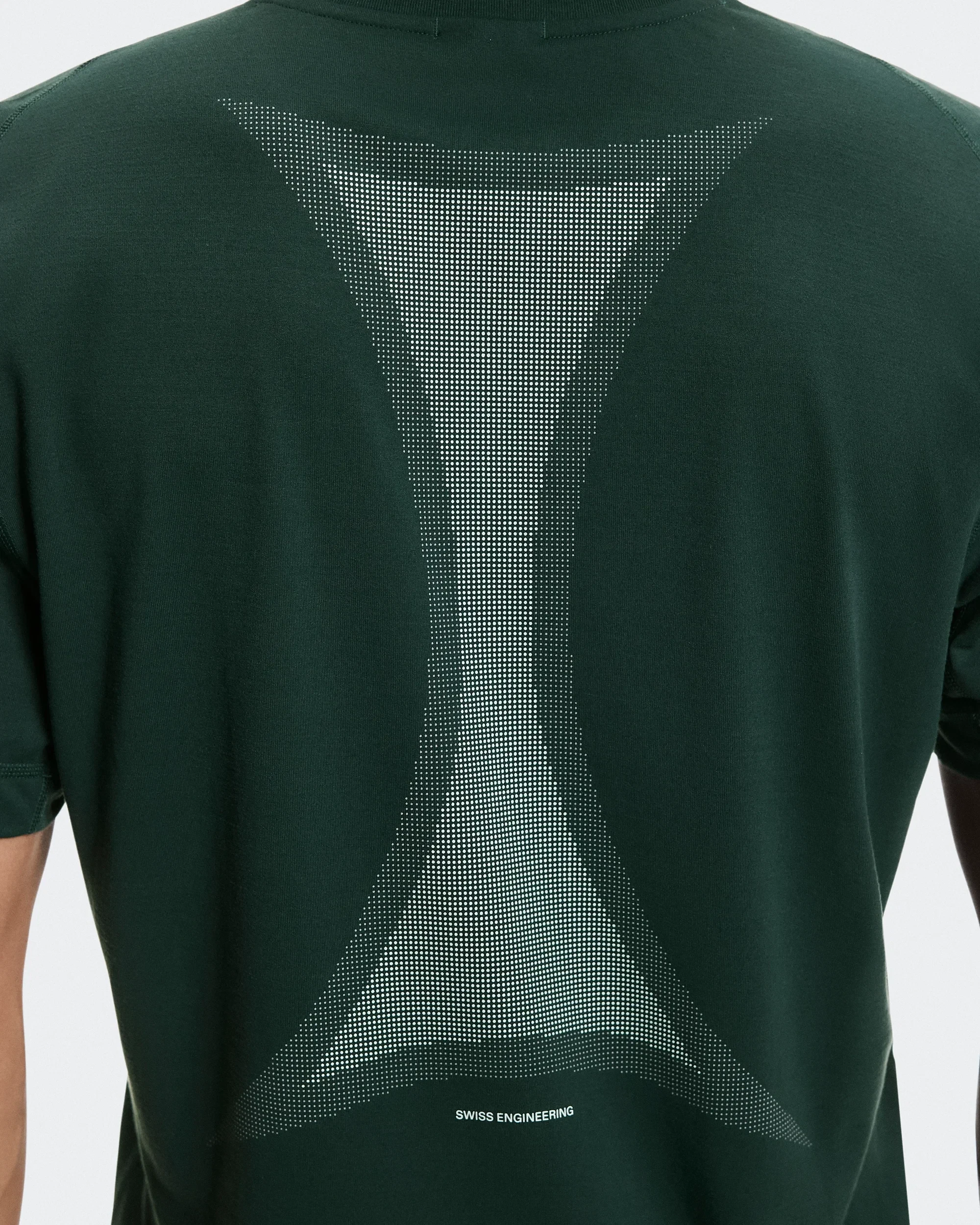 5. Tricou antrenament On Train-T Graphic - negru Obsidian | ultra-soft