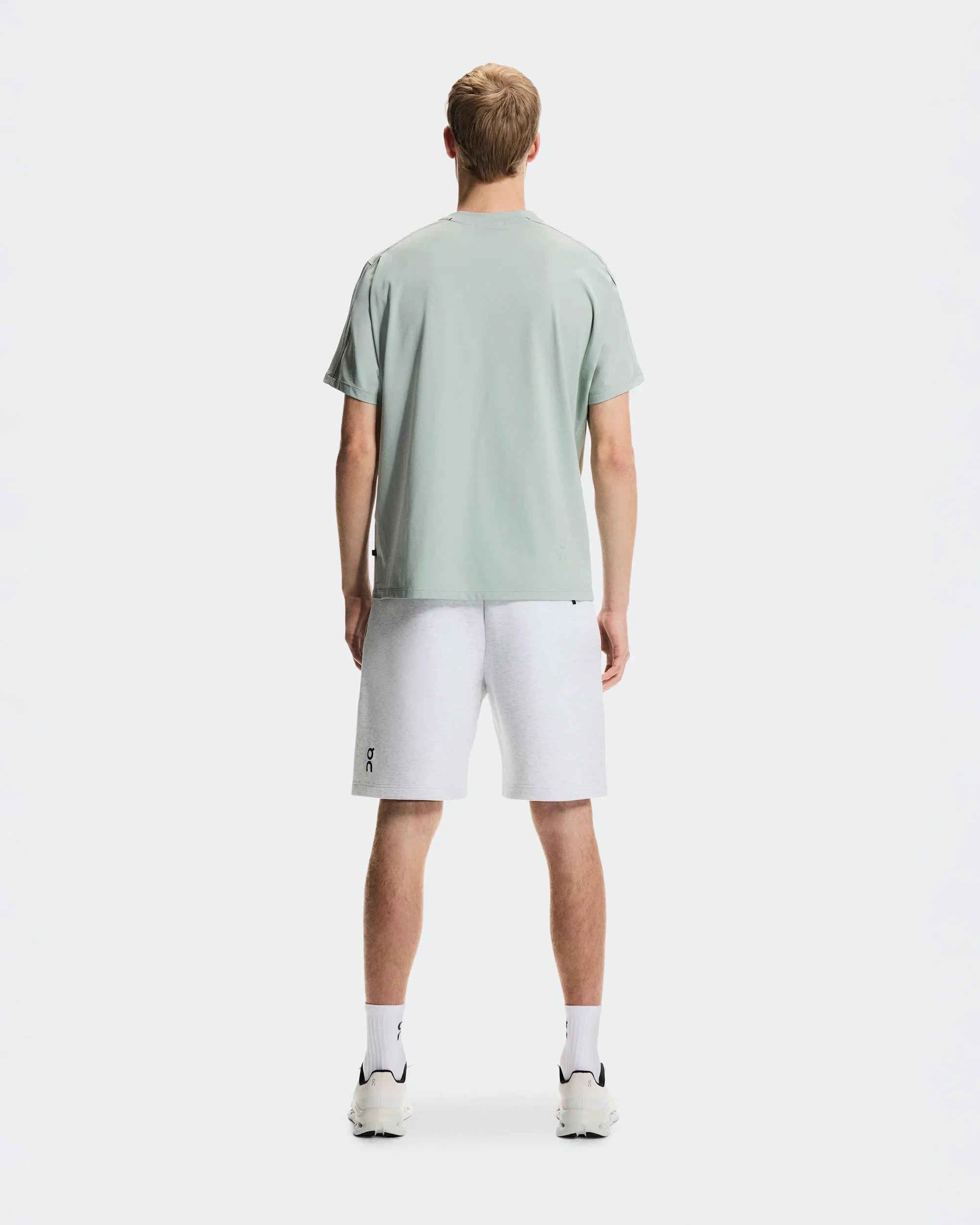 2. Tricou antrenament On Focus-T - mineral | studio și recuperare