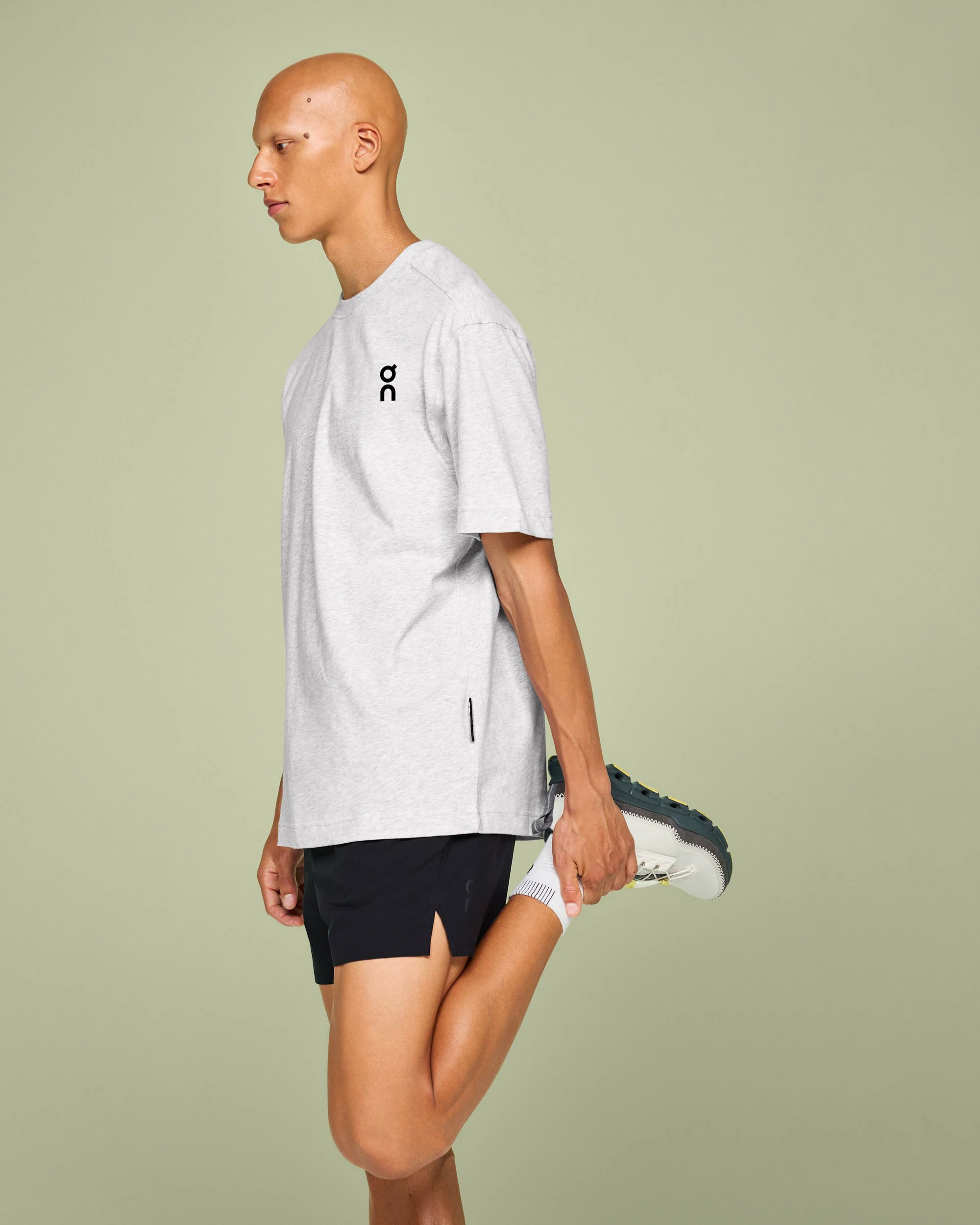 4. On - tricou - Club T - Crater