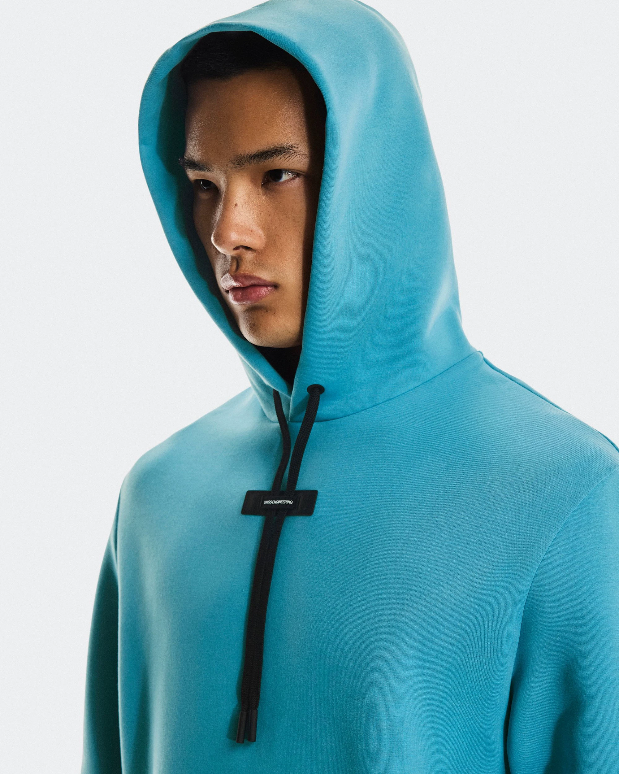 5. Hanorac On Focus Tech Hoodie - albastru Niagara | confort și performanță