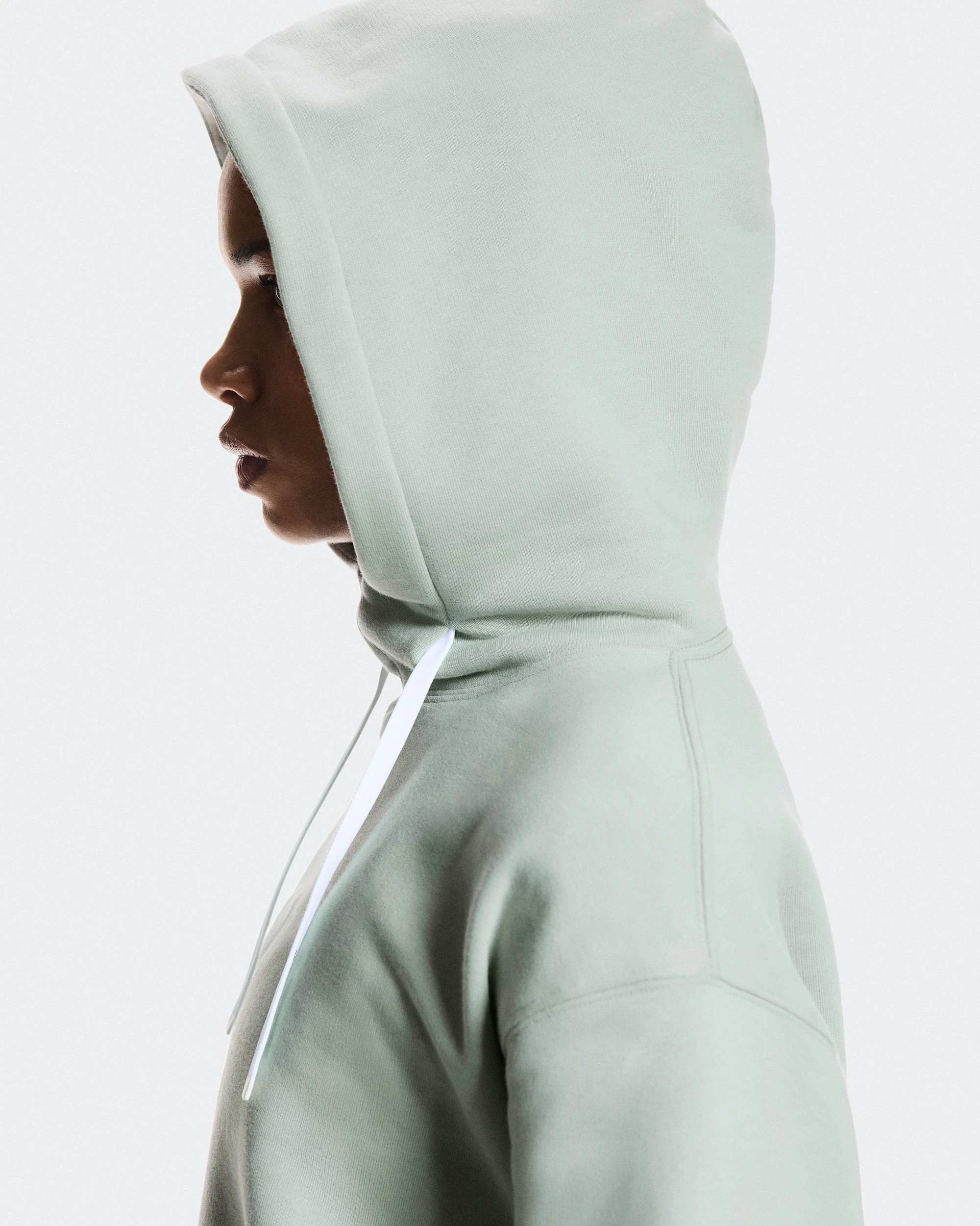 5. Hanorac On Club Hoodie W - albastru Mineral | confort casual
