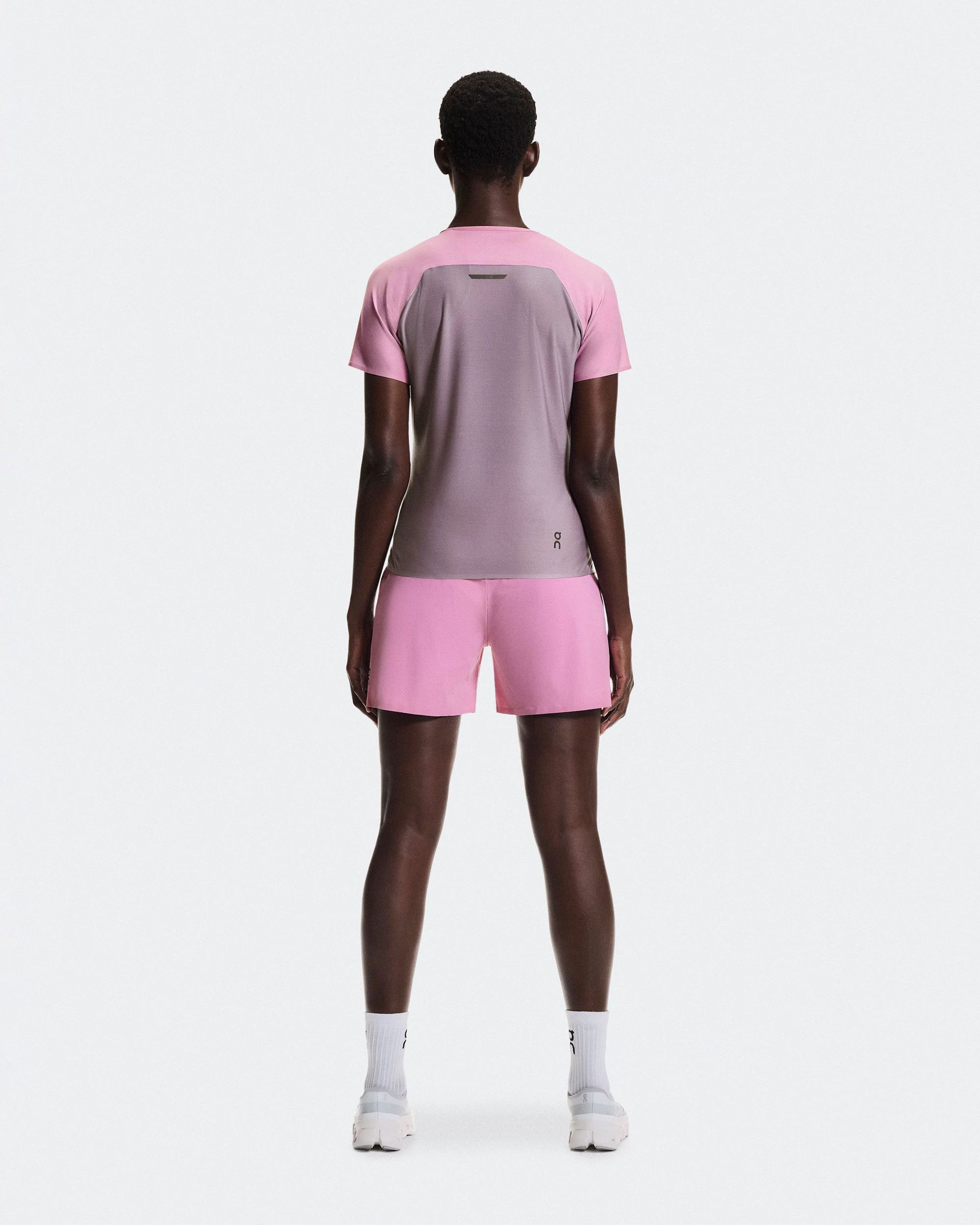 2. Tricou tehnic On Performance-T W - roz Sakura | Dewberry | DryTec™