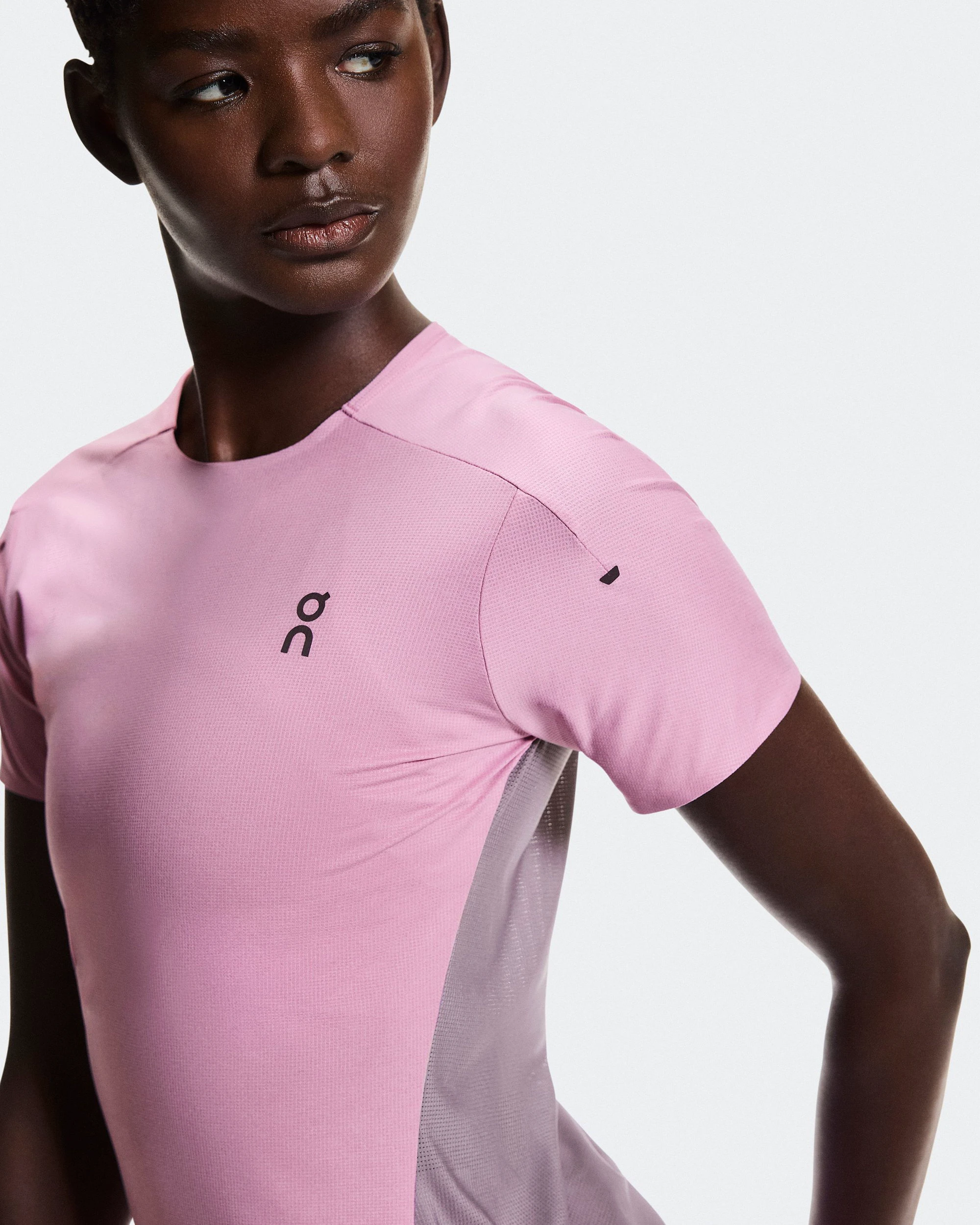 6. Tricou tehnic On Performance-T W - roz Sakura | Dewberry | DryTec™