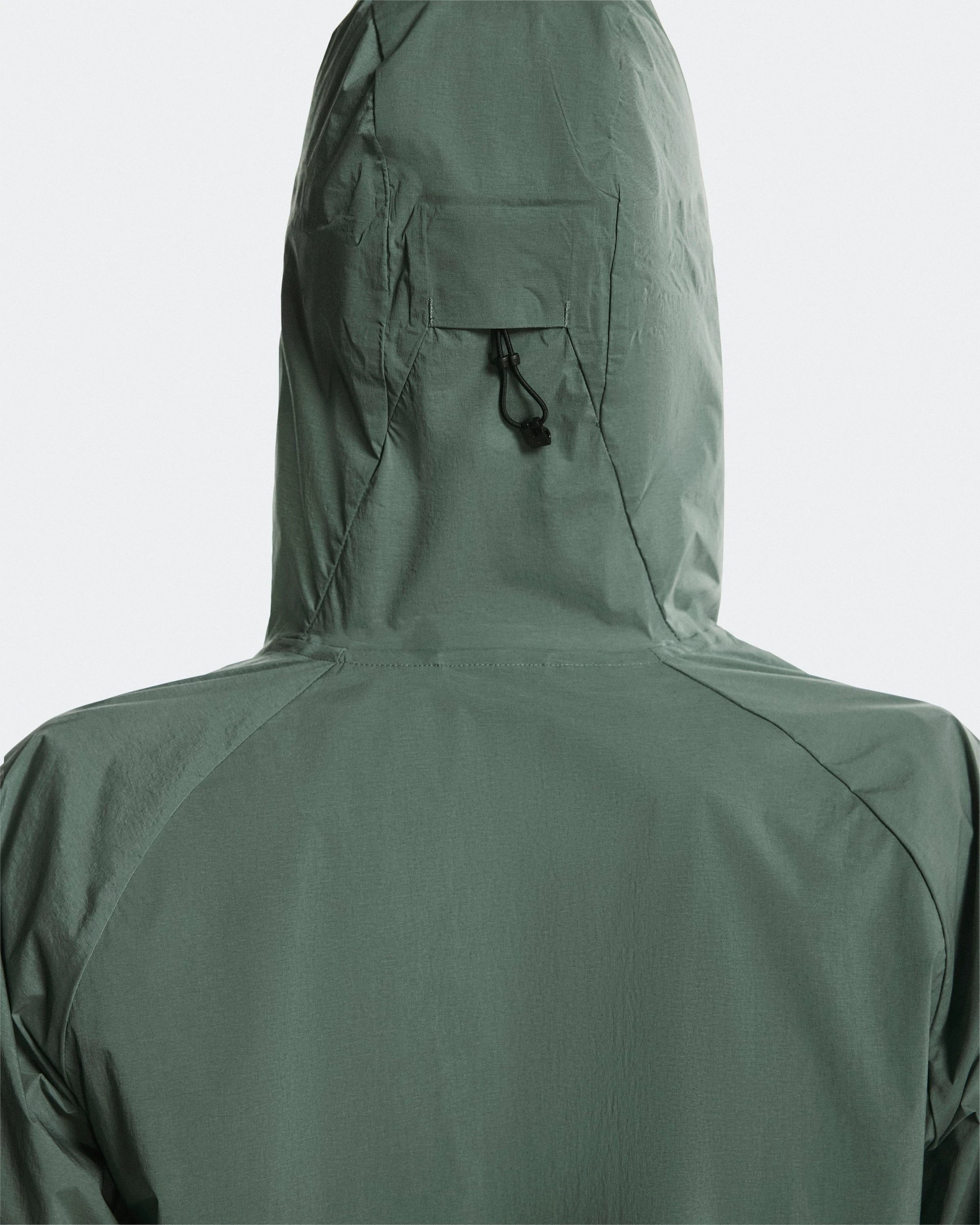 6. Jachetă alergare On Core Jacket W - verde Olive | Creek | all-weather