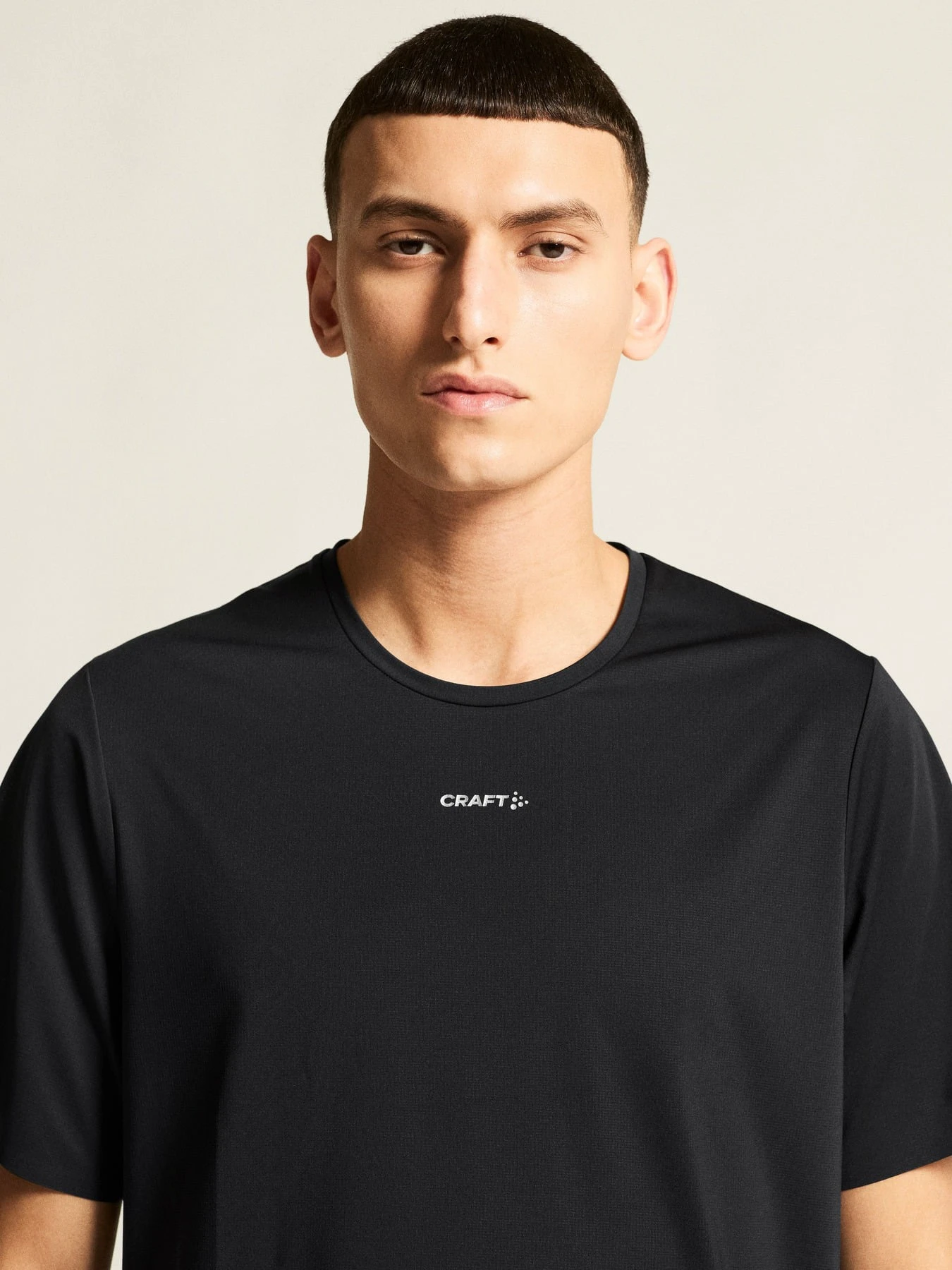 4. Tricou trail Craft Pro Trail SS Tee 2 - negru | poliester reciclat
