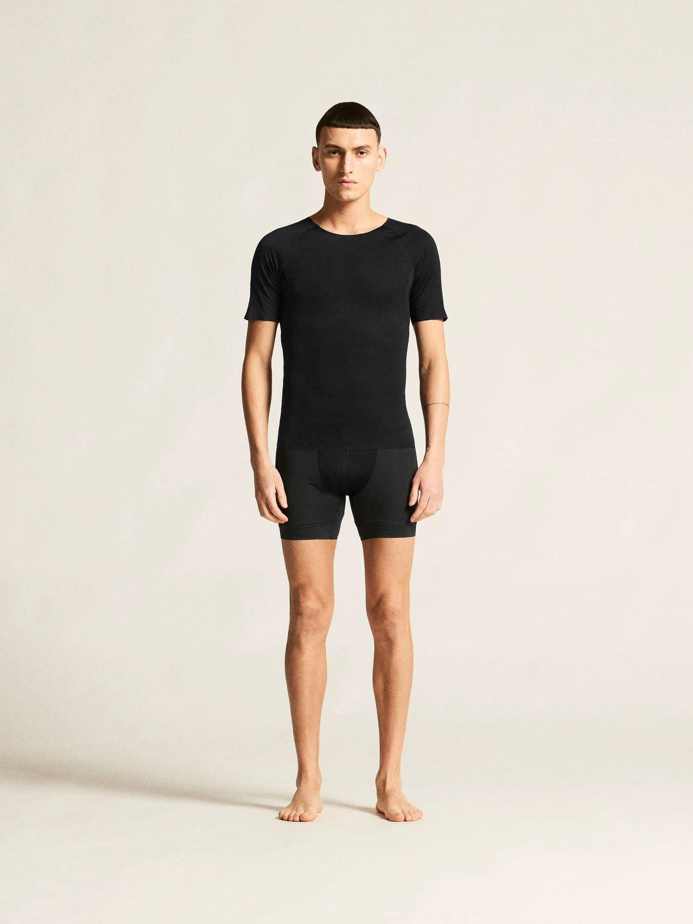 Tricou Craft Pro Dry Nanoweight SS - negru | strat de bază ultraușor - 191082