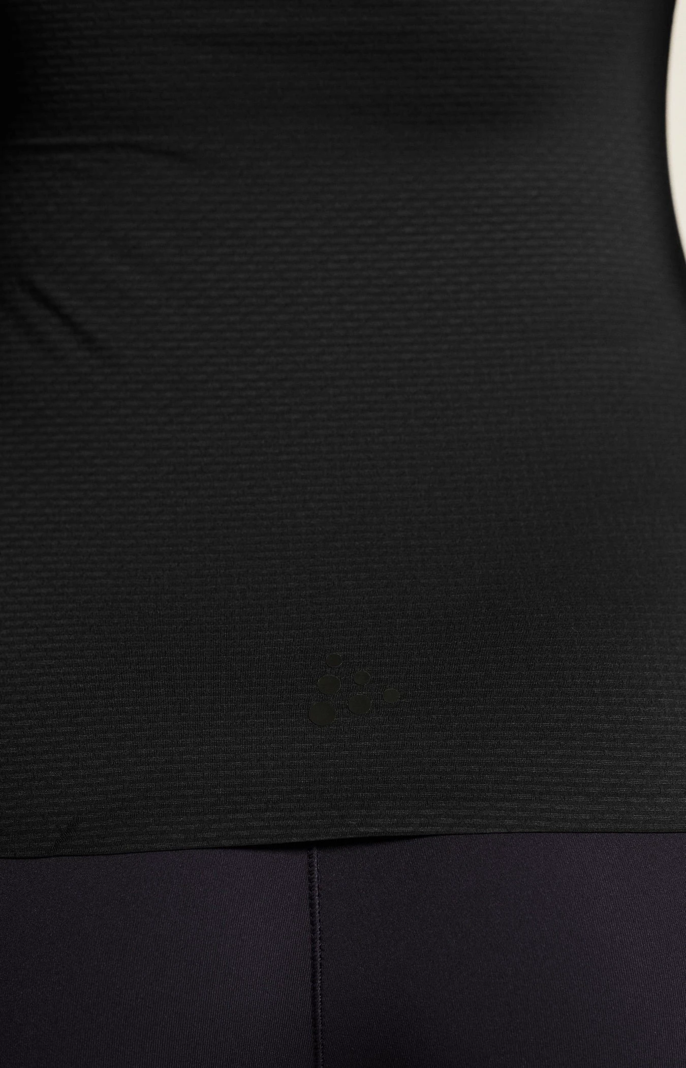 6. Tricou femei Craft Pro Dry Nanoweight SS - negru | strat de bază ultraușor