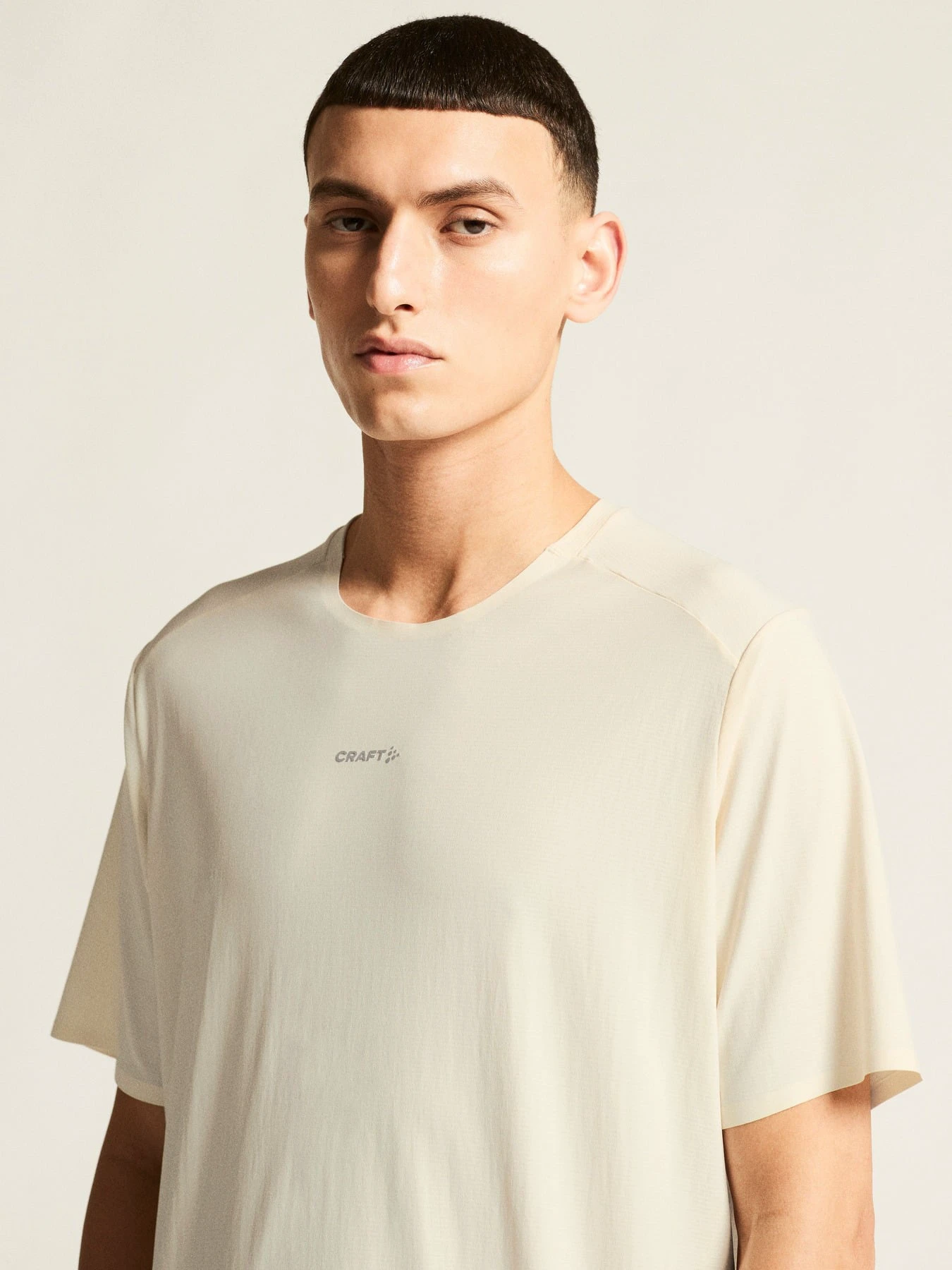 4. Tricou alergare Craft Hypervent Tee - alb | ventilație maximă