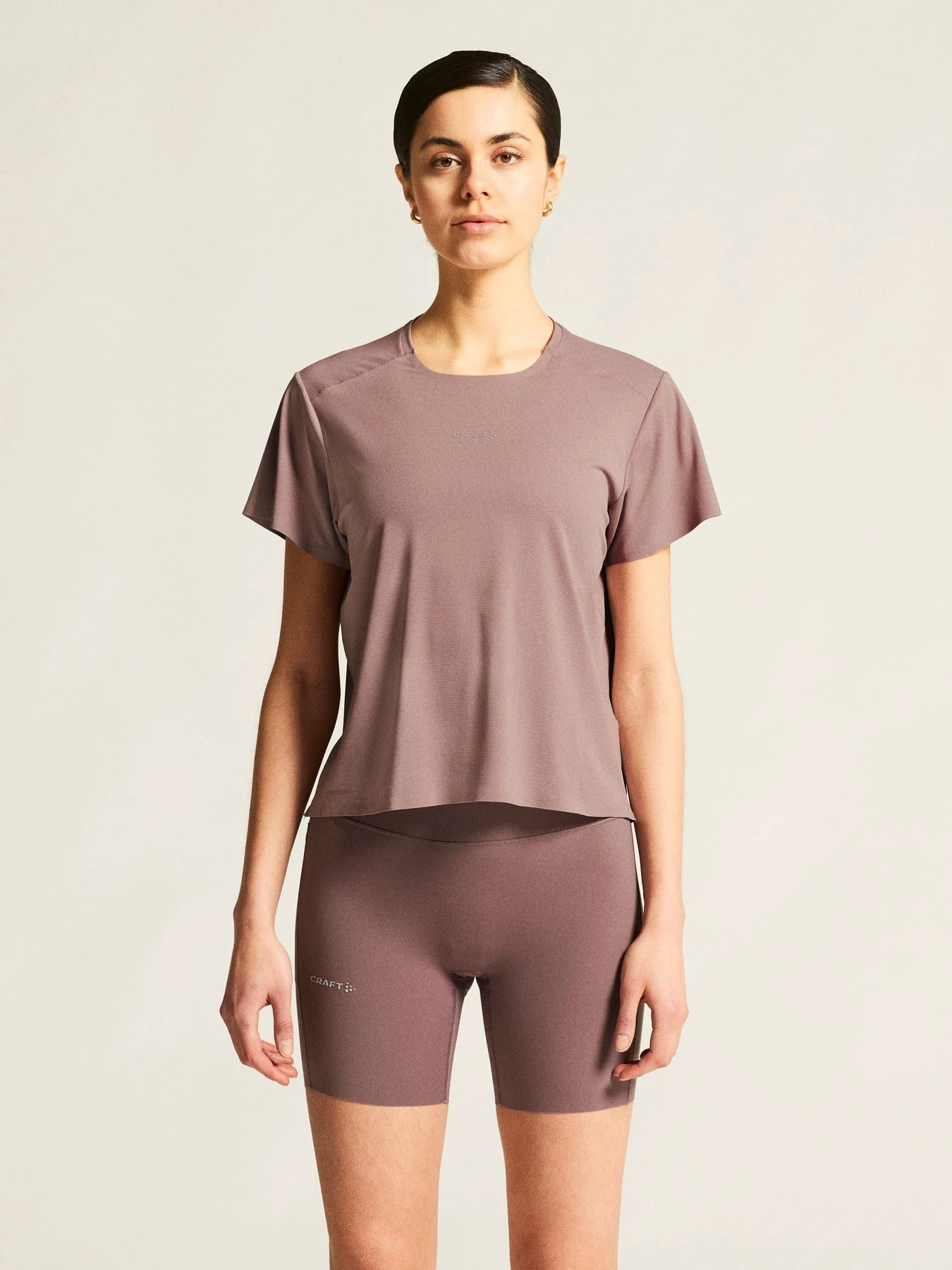 3. Tricou alergare Craft Hypervent Tee - mov | ventilație perforată