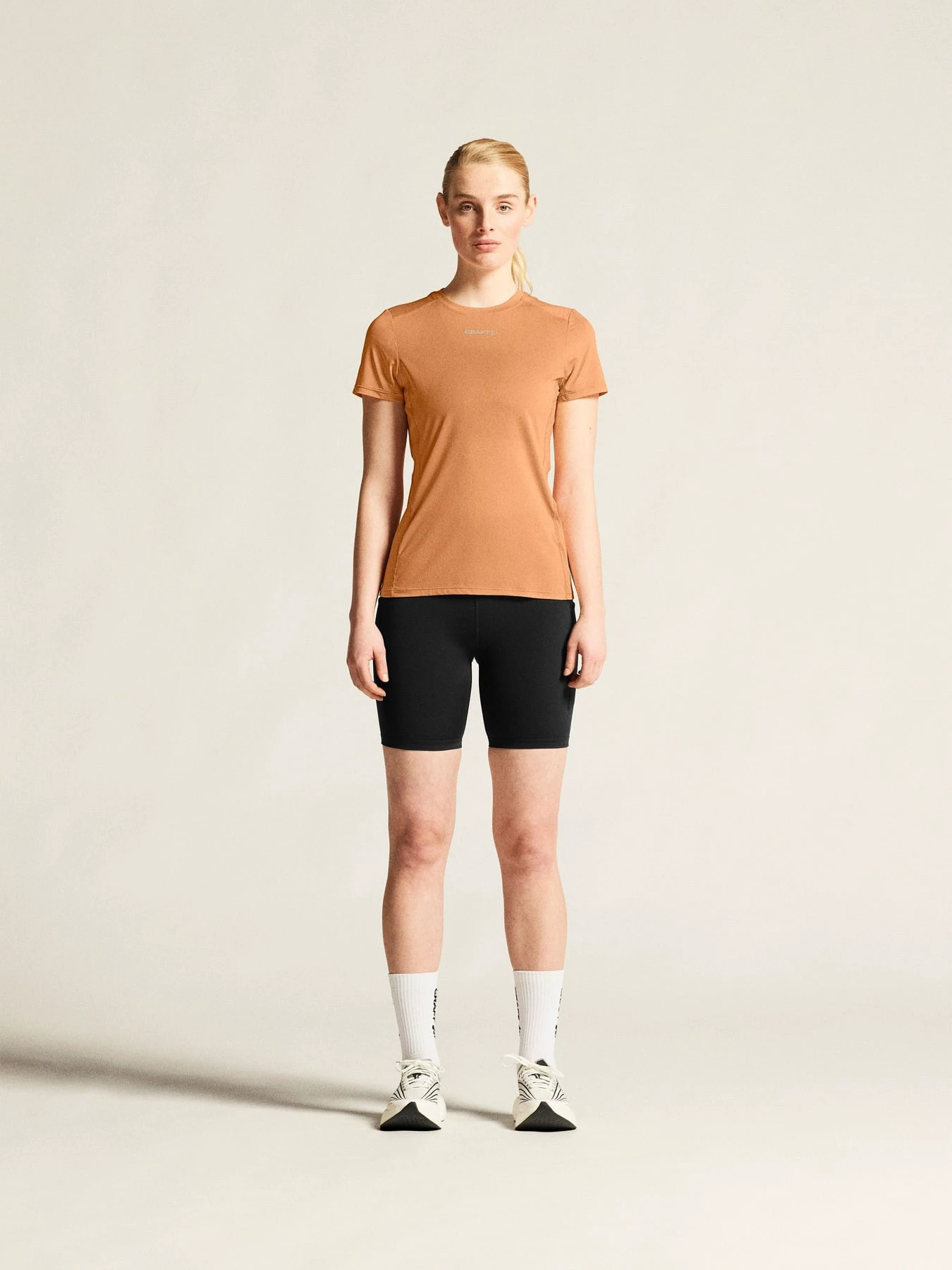 Tricou alergare Craft ADV Essence SS Tee 2 - roz | poliester reciclat - 191154