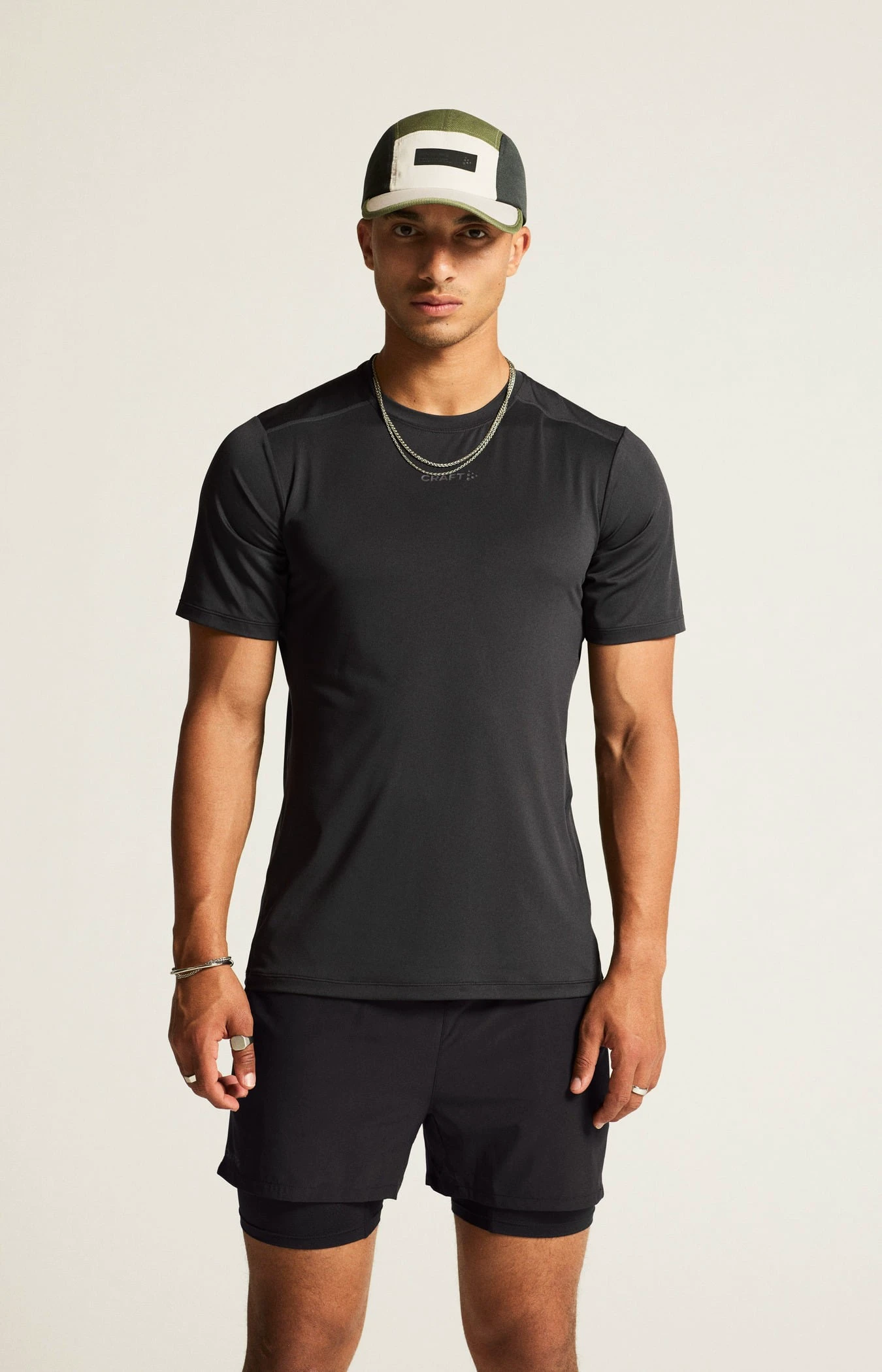 7. Tricou alergare Craft ADV Essence SS Tee 2 - gri | poliester reciclat