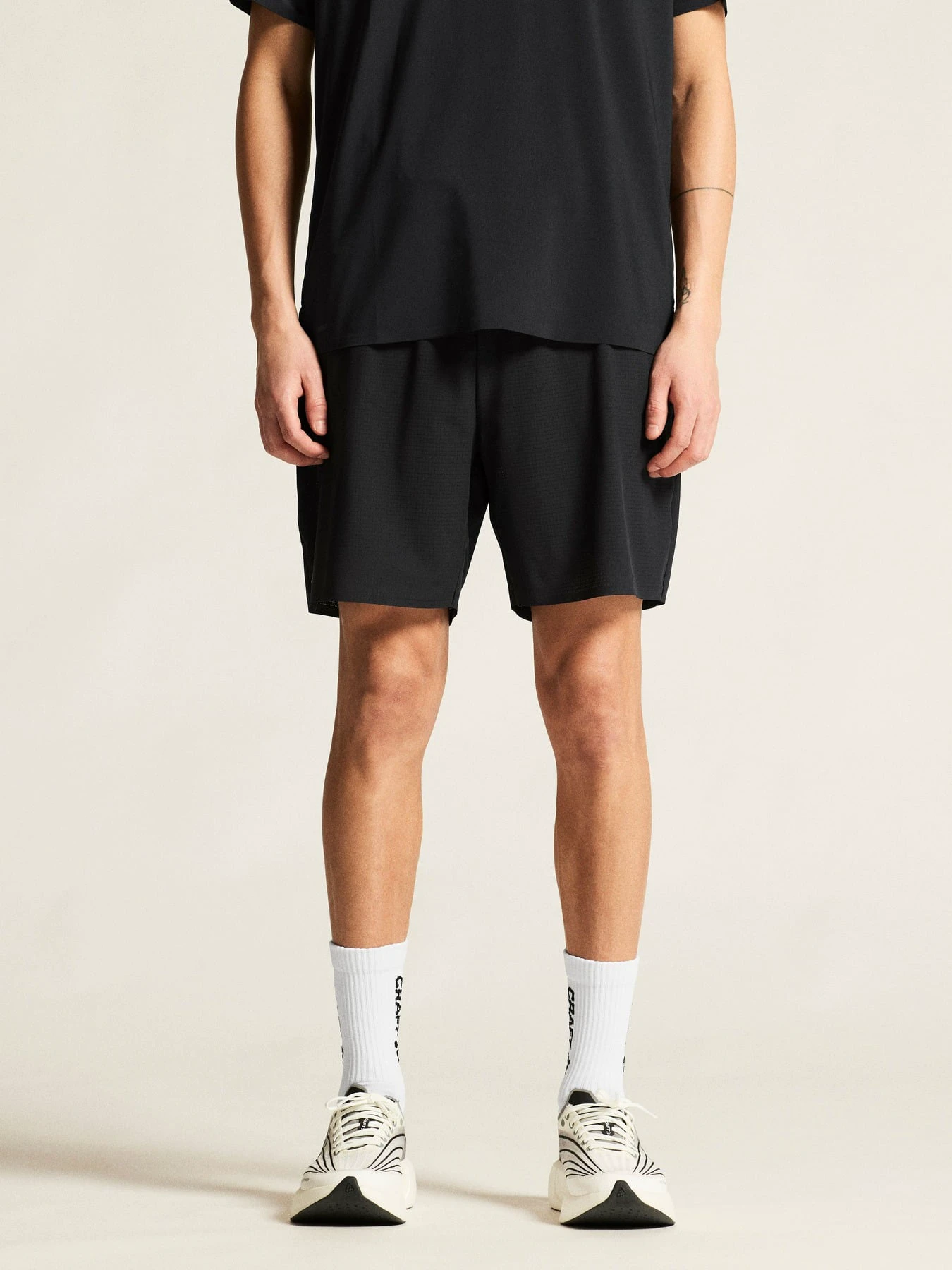 2. Pantaloni scurți trail Craft Pro Trail Shorts - negri | alergare munte