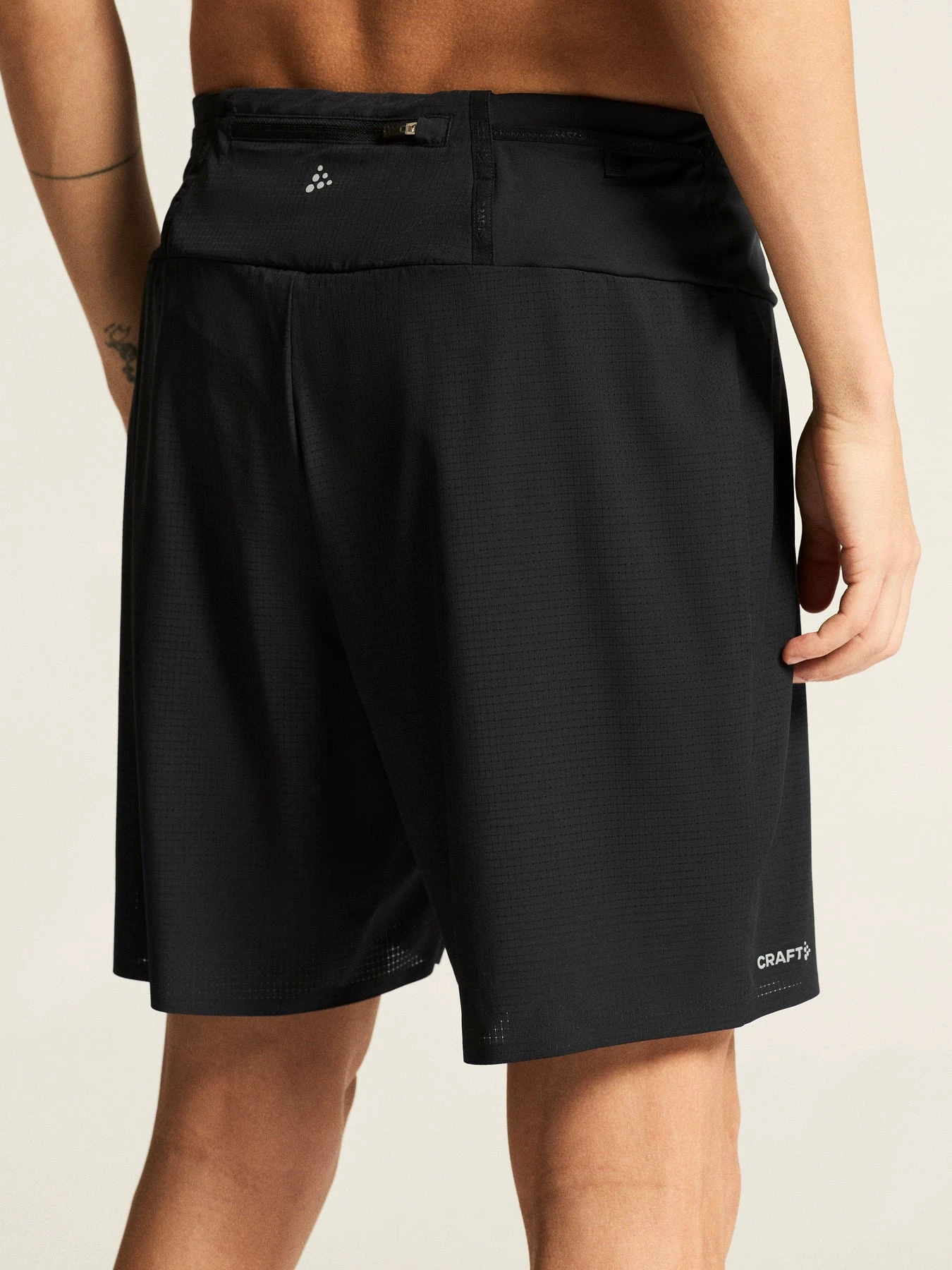 3. Pantaloni scurți trail Craft Pro Trail Shorts - negri | alergare munte