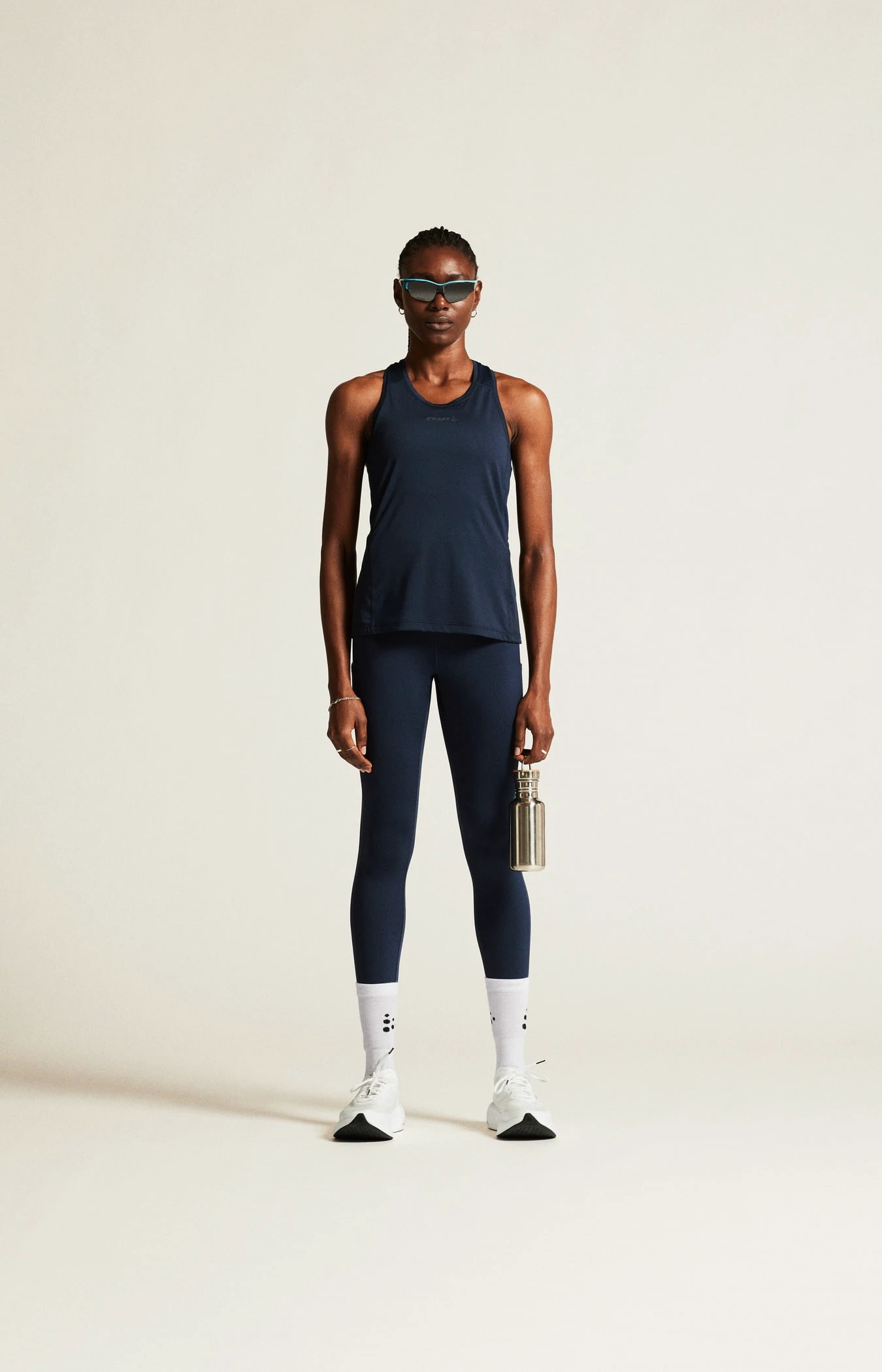 1. Maiou alergare Craft ADV Essence Singlet 2 - albastru | femei