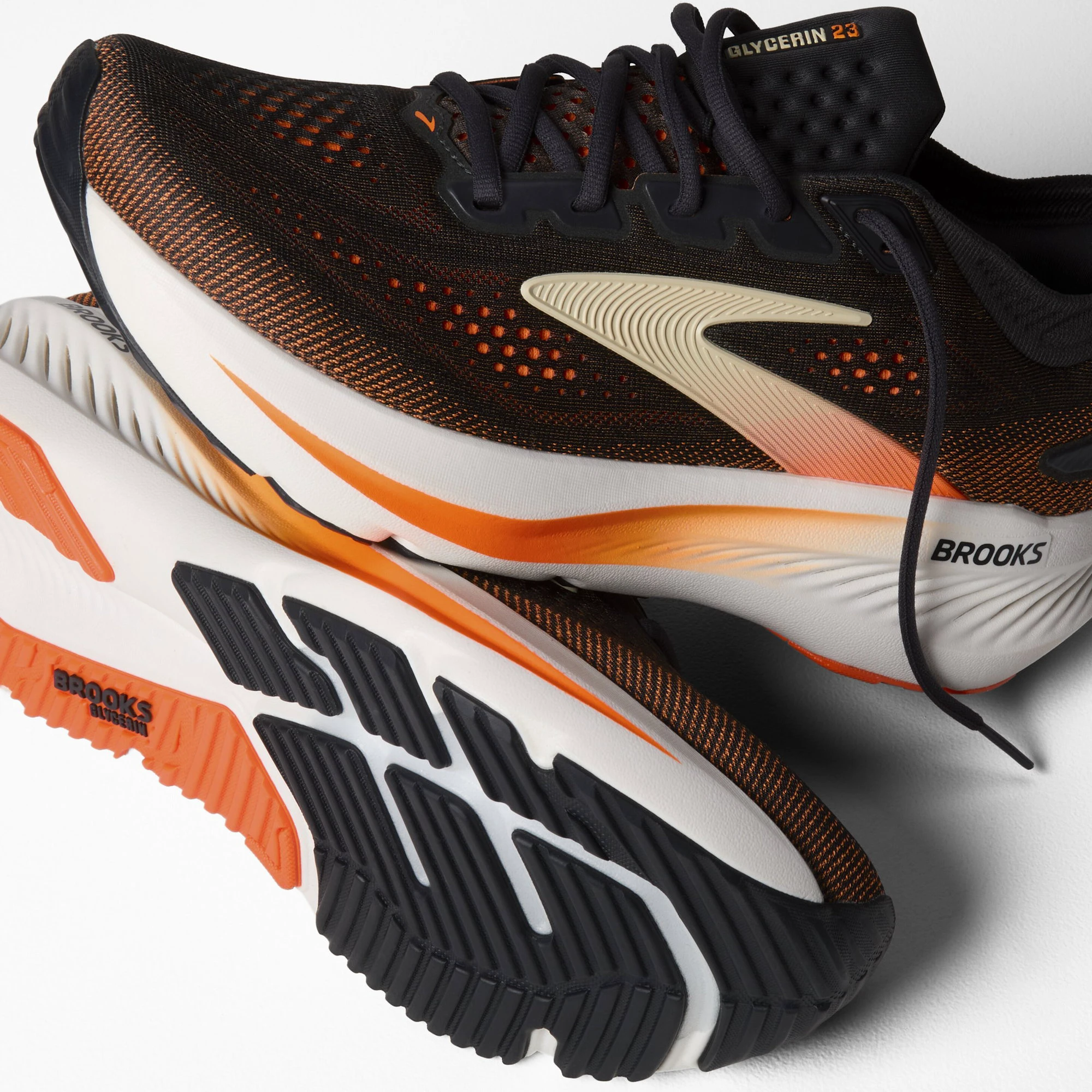 2. Pantofi alergare Brooks Glycerin 23 - portocaliu | amortizare premium