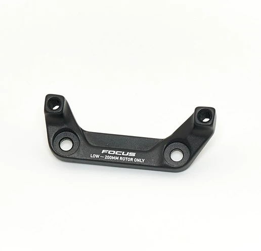 1. Adaptor etrier postmount Focus JAM2 Low 200mm spate