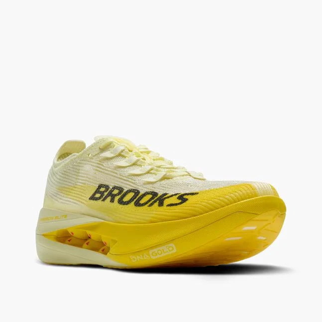 3. Pantofi alergare Brooks Hyperion Elite 5 - galben | racing cu carbon