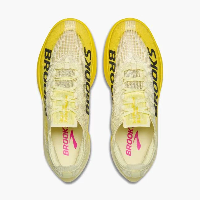 4. Pantofi alergare Brooks Hyperion Elite 5 - galben | racing cu carbon