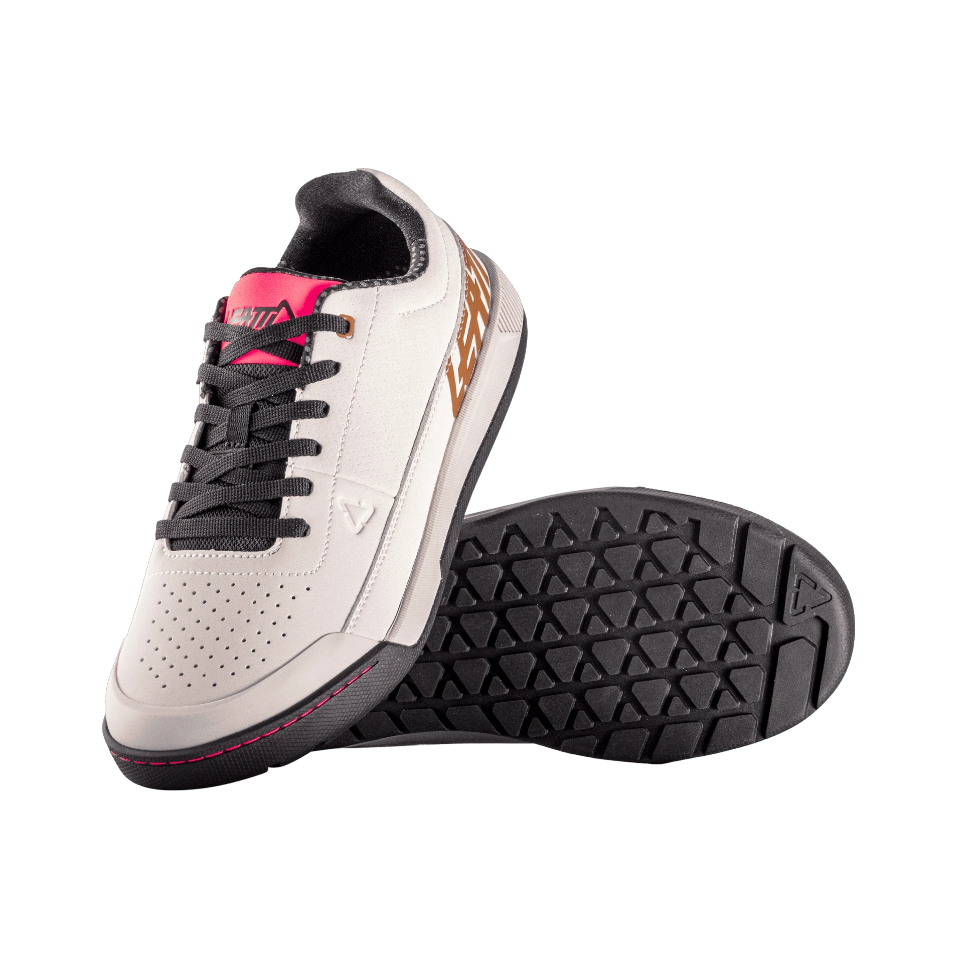 1. Pantofi Leatt Flat 2.0 Black