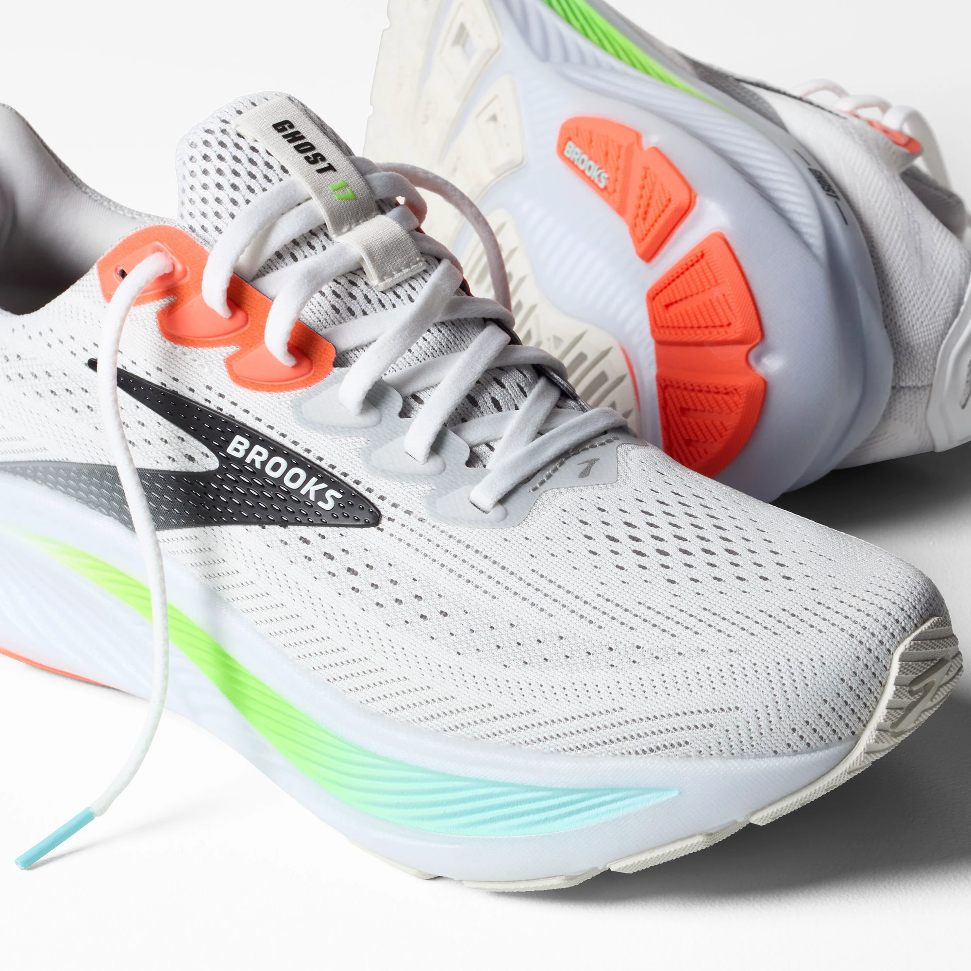 2. Pantofi alergare Brooks Ghost 17 - alb | amortizare echilibrată