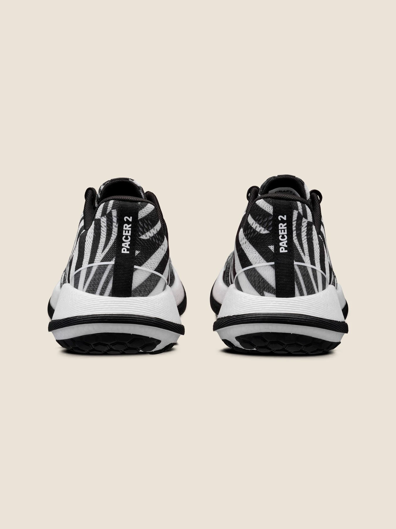 5. Pantofi alergare Craft Pacer 2 - negru | confort pe asfalt