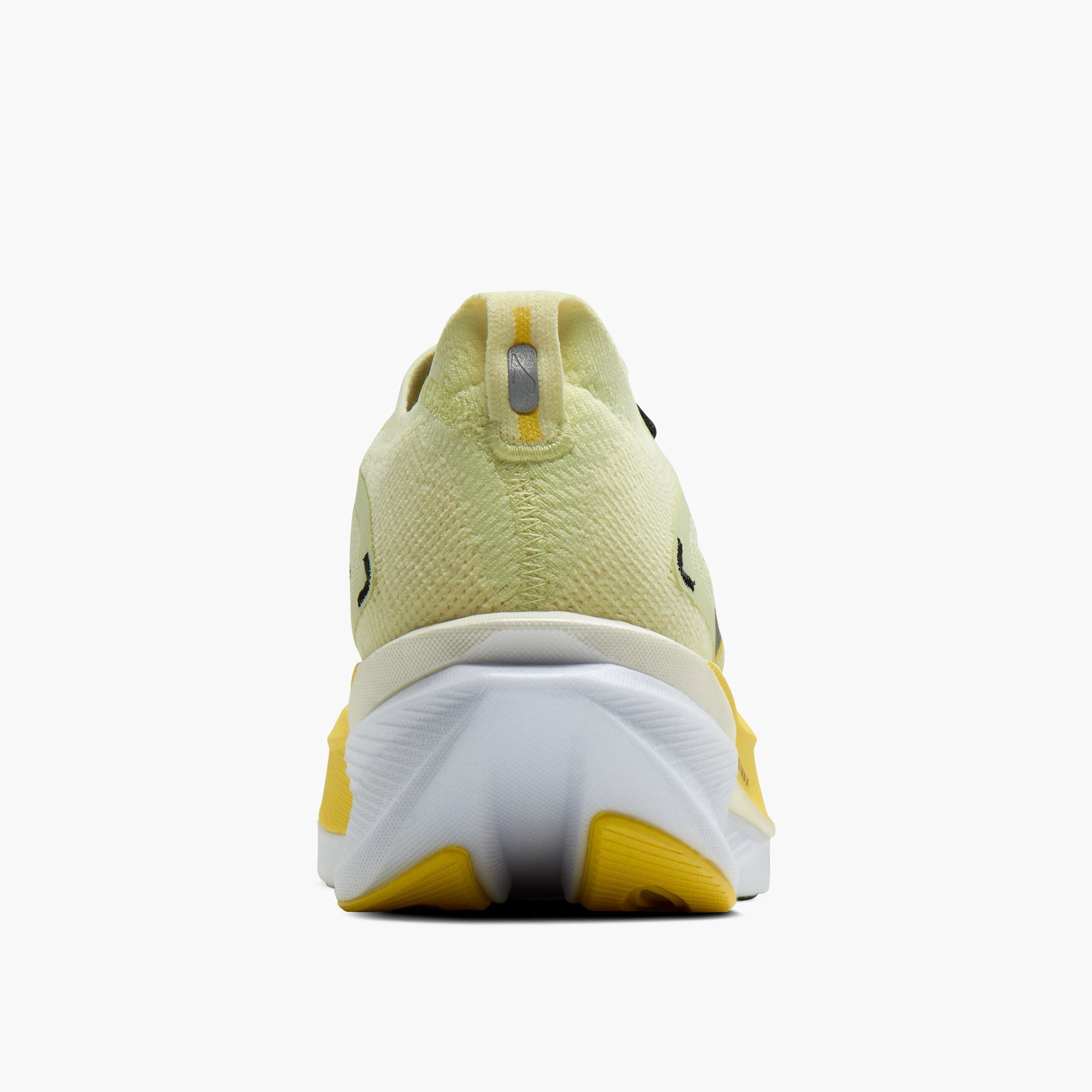 6. Pantofi alergare Brooks Hyperion Max 3 - galben | viteză și reactivitate