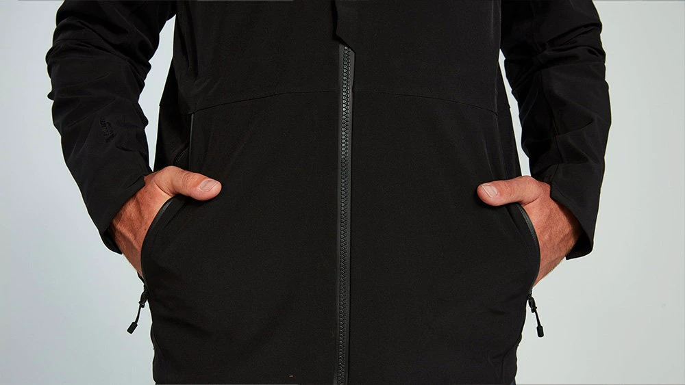 6. Jacheta SPECIALIZED Men's Trail-Series Rain - Black