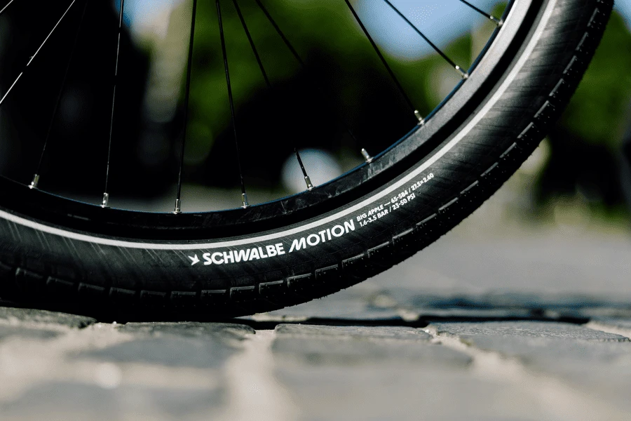 5. Cauciuc SCHWALBE Motion Big Apple - 28x2.00 (50-622) HS632 B/B-SK+RT, Addix Green 67EPI - Sarma