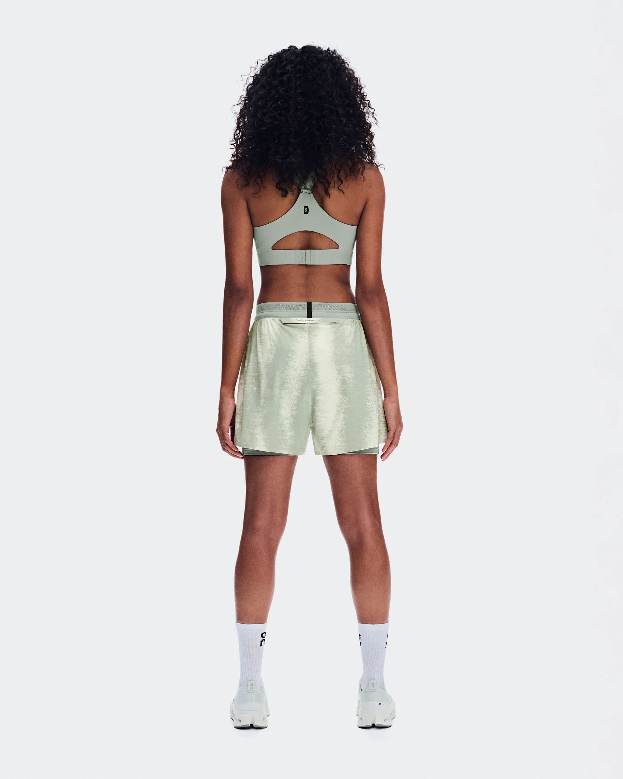 3. Pantaloni scurți On Performance Shorts Terra W - Seedling | Tin | alergare