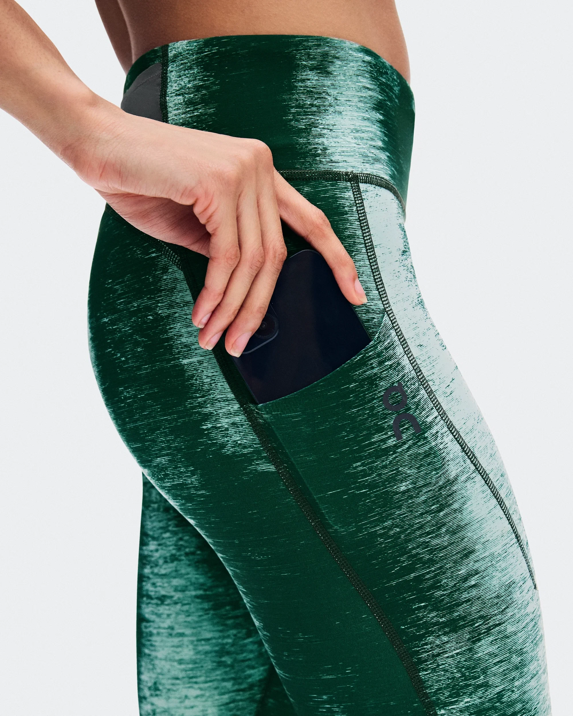7. Colanți alergare On Performance Tights Terra W - verde Cove | Kaitoke