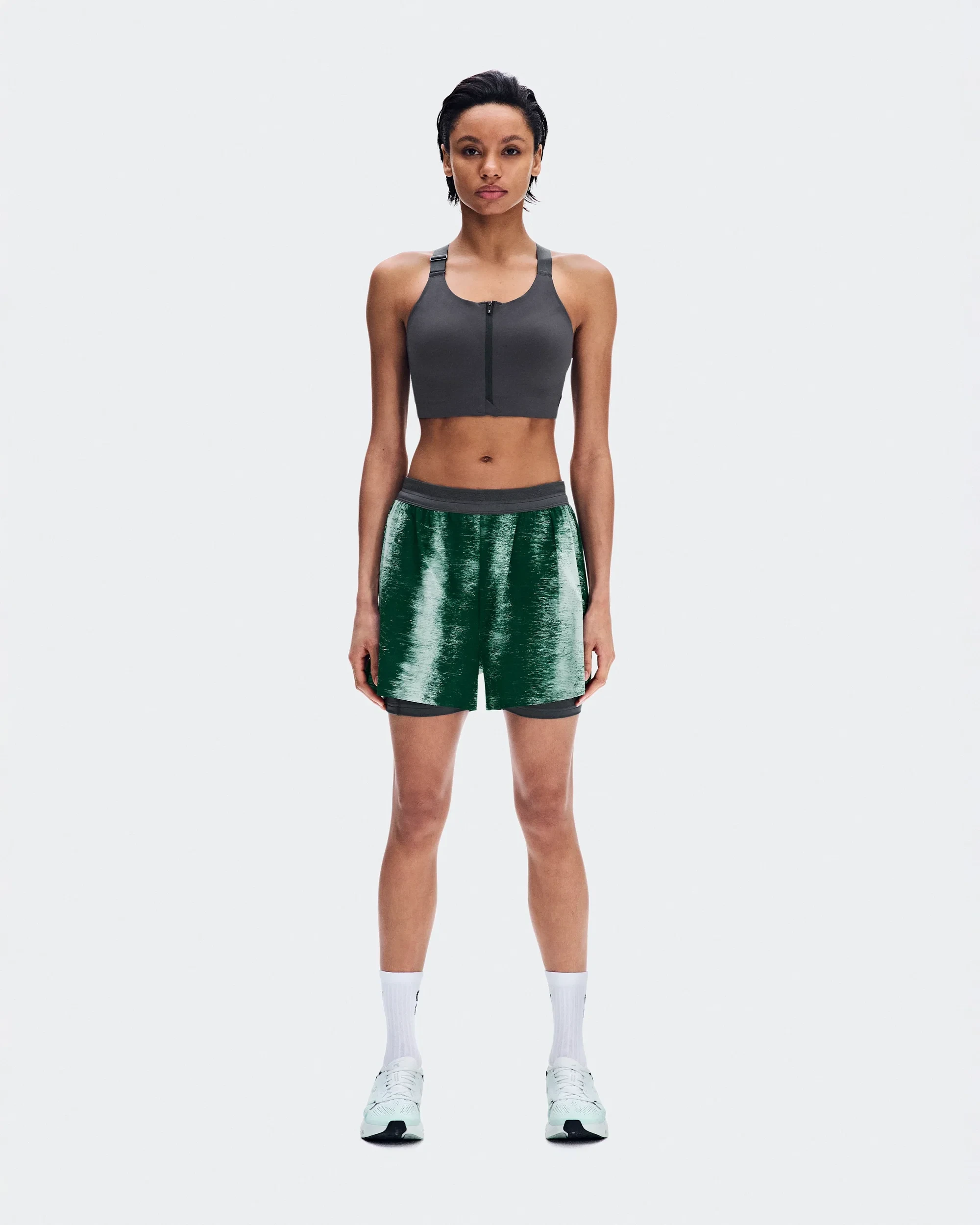 1. Pantaloni scurți On Performance Shorts Terra W - Cove | Eclipse | alergare