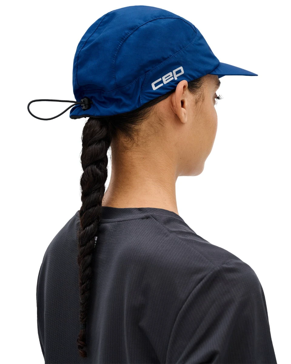 7. Șapcă alergare CEP Core Run Soft Cap - albastru închis | protecție soare