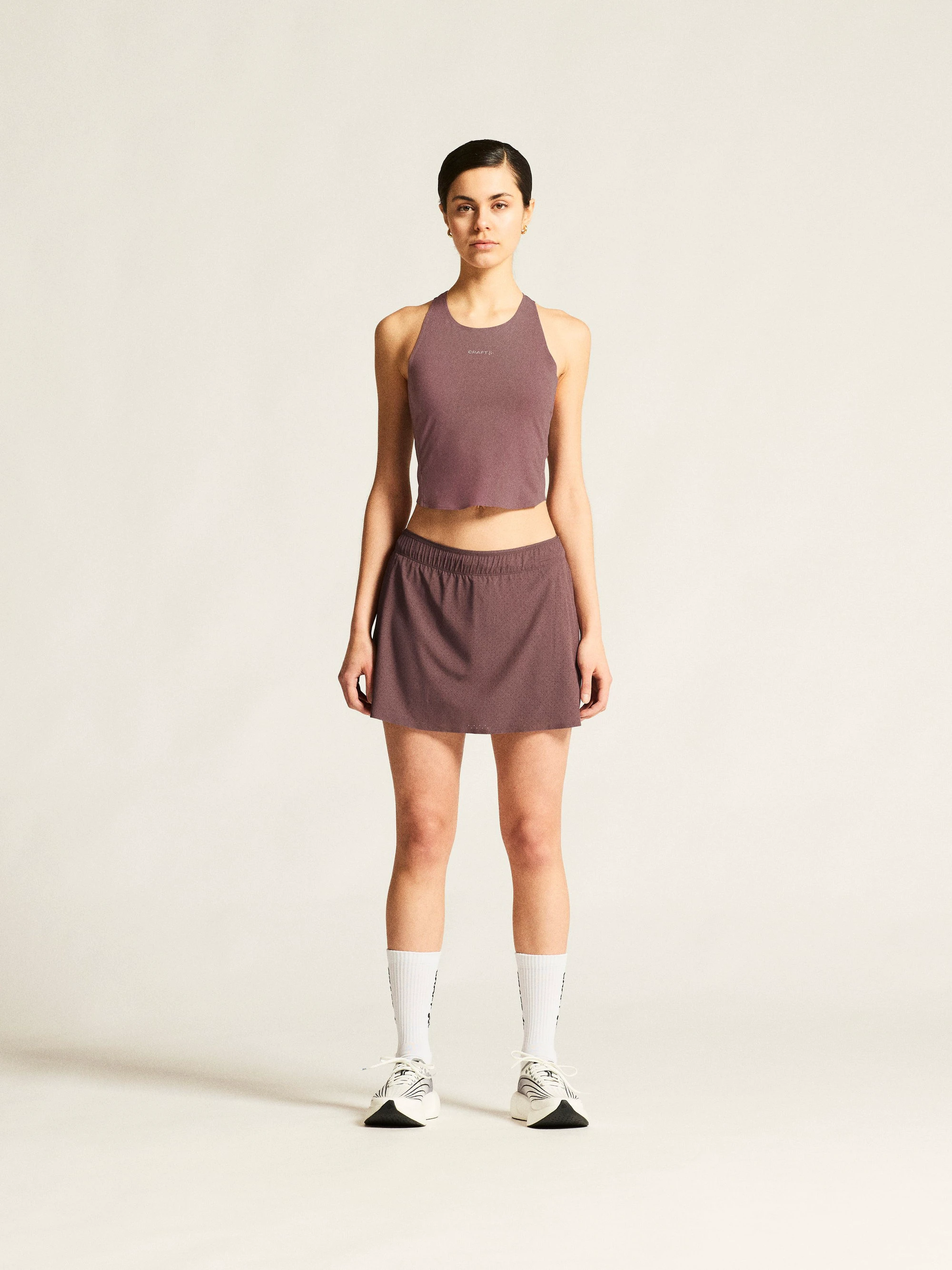 1. Fustă sport Craft Hypervent Skirt damă - mov